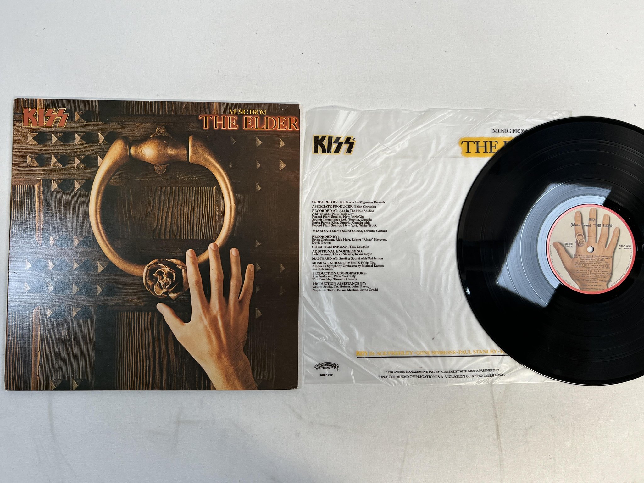 Omslagsbild för skivan KISS (Music From) The Elder LP -81 US CASABLANCA NBLP 7261