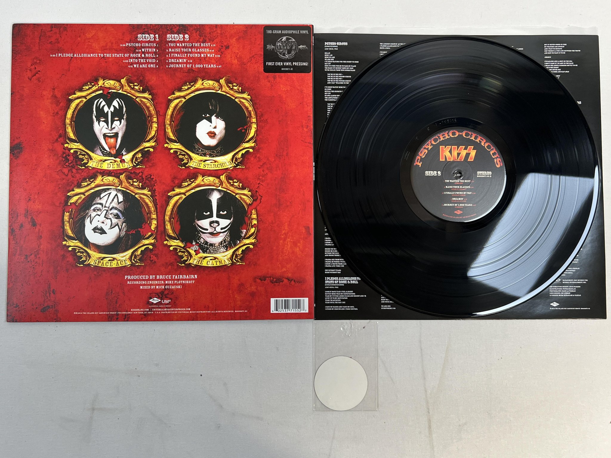 Omslagsbild för skivan KISS psycho circus LP 2014 US MERCURY B0020071-01 ** lenticular sleeve ** RARE
