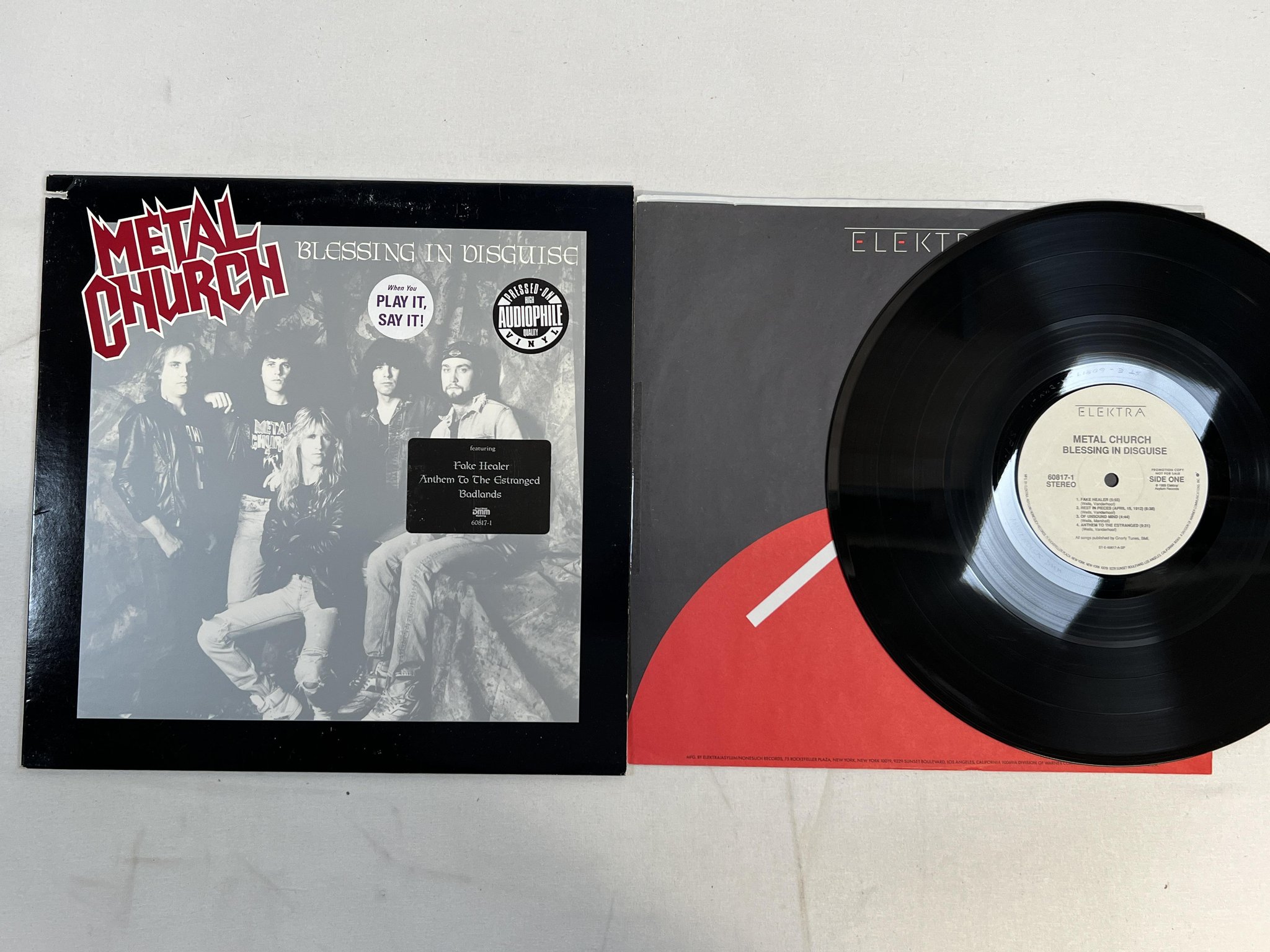 Omslagsbild för skivan METAL CHURCH blessing in disguise LP -89 US ELEKTRA 60817-1 ** PROMO COPY **