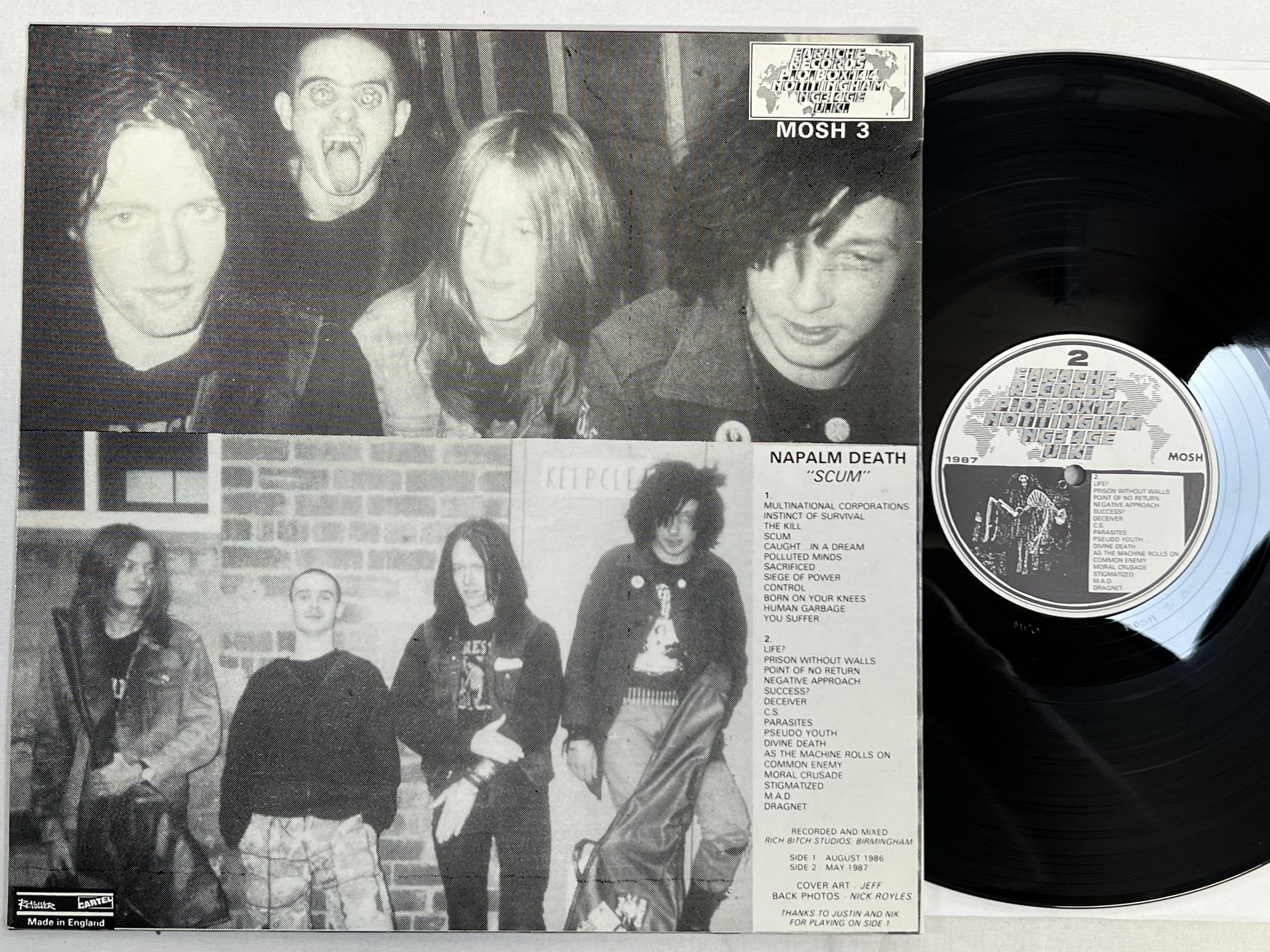 Omslagsbild för skivan NAPALM DEATH Scum LP -87 UK EARACHE MOSH 3 ** ORANGE COVER **