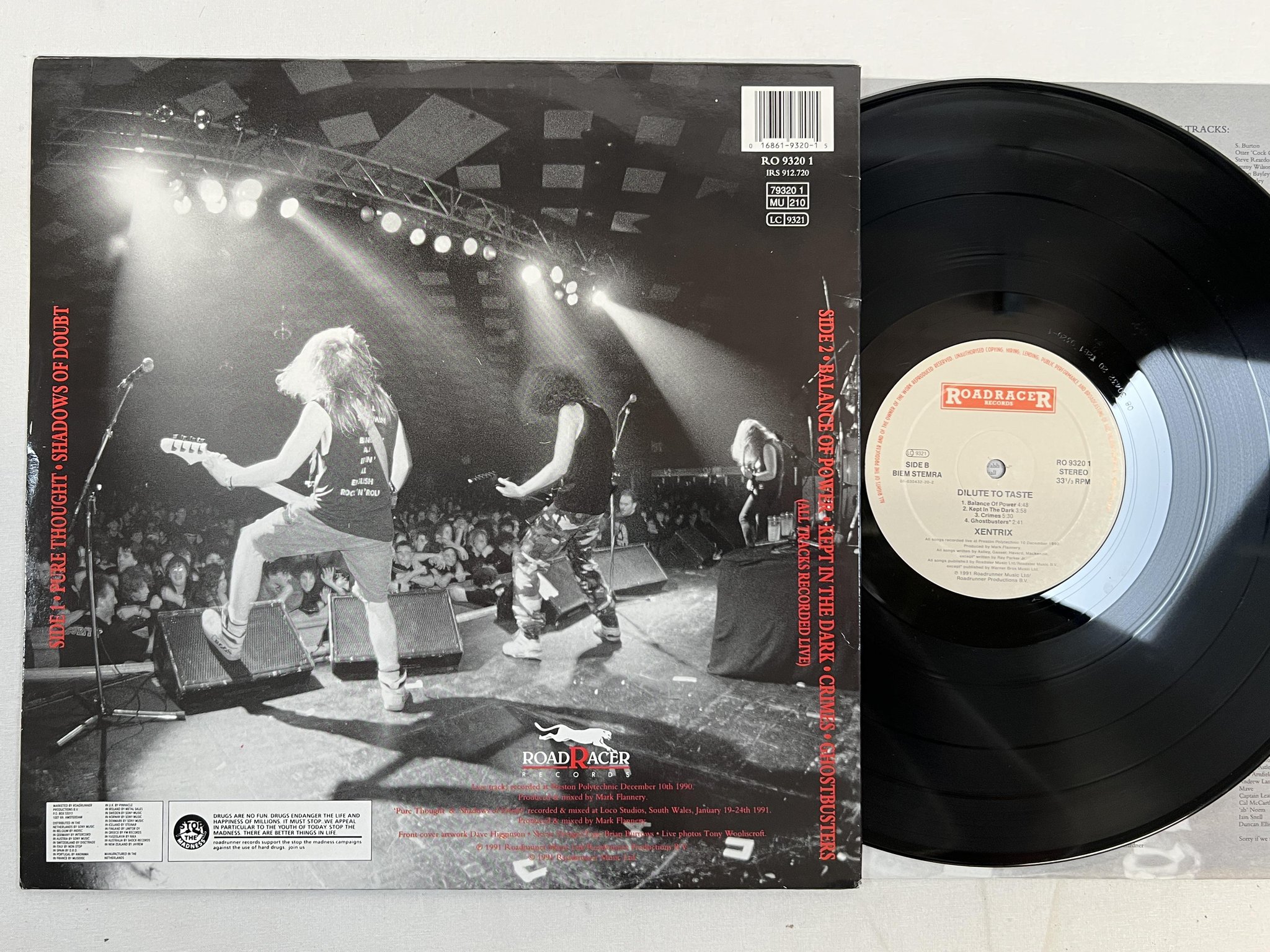 Omslagsbild för skivan XENTRIX dilute to taste LP -91 Hol ROADRUNNER RO 93201