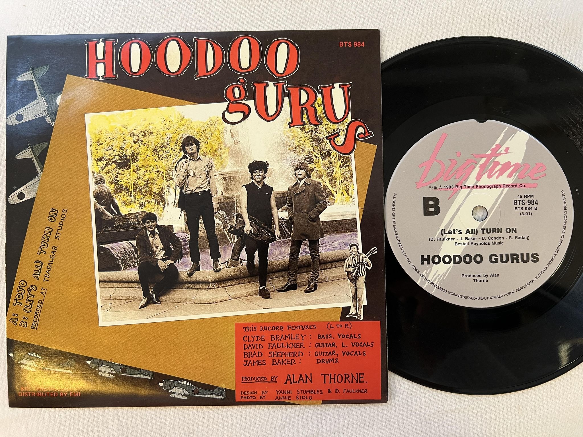 Omslagsbild för skivan HOODOO GURUS tojo 7"single -83 Australia BIG TIME BTS 984