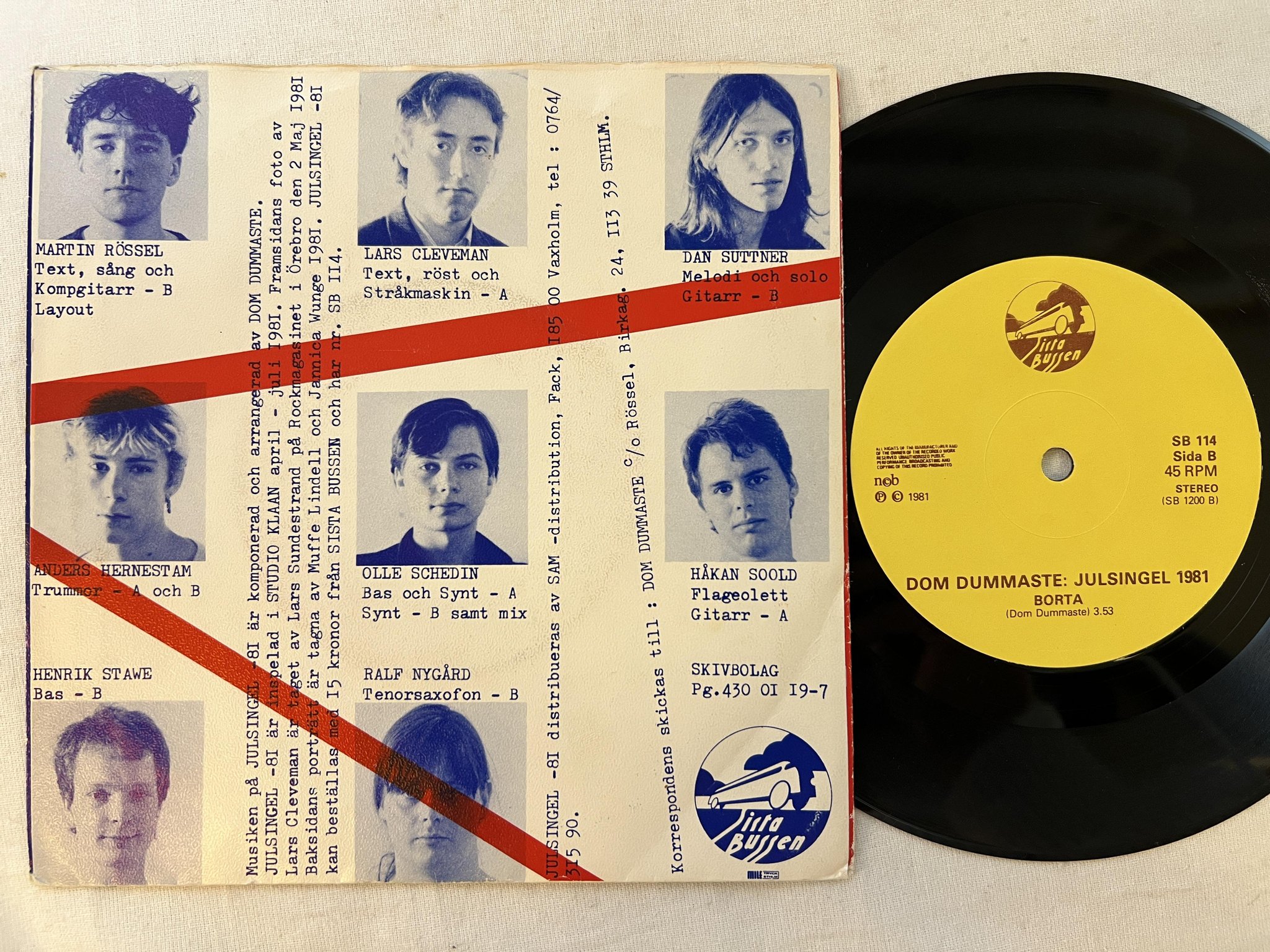 Omslagsbild för skivan DOM DUMMASTE julsingel 1981 7"single -81 SISTA BUSSEN SB 114