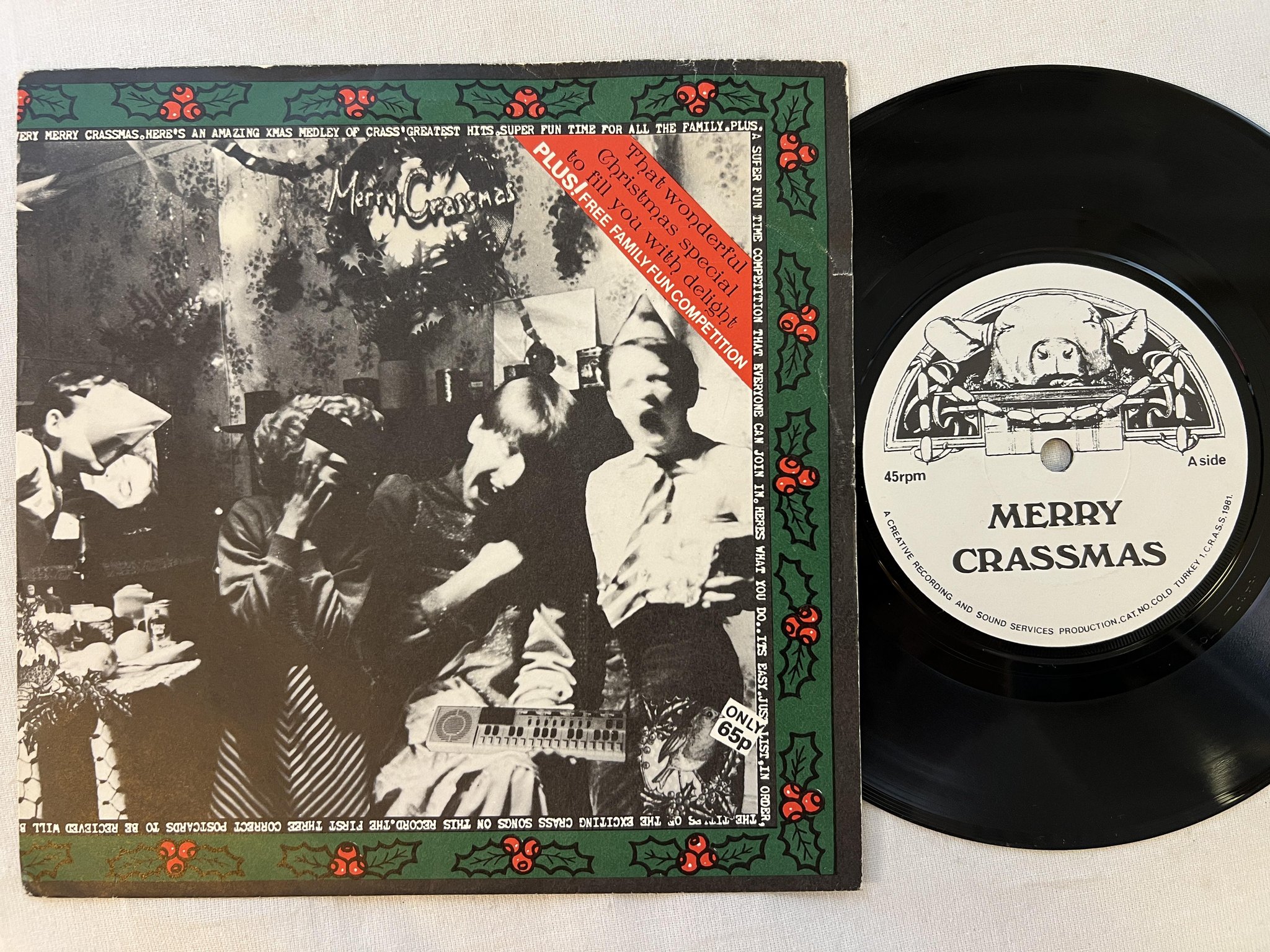 Omslagsbild för skivan C.R.A.S.S. merry crassmas 7"single -81 UK synth/abstract COLD TURKEY 1