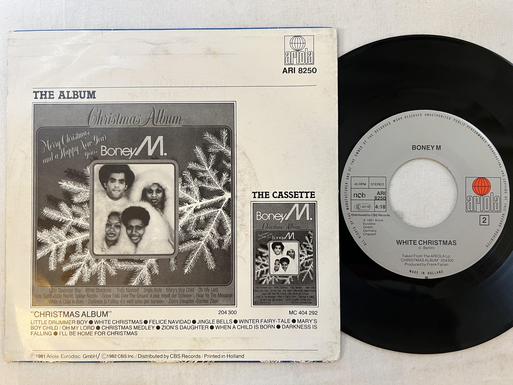 Omslagsbild för skivan BONEY M feliz navidad 7"single -81 ncb ARIOLA ARI 8250