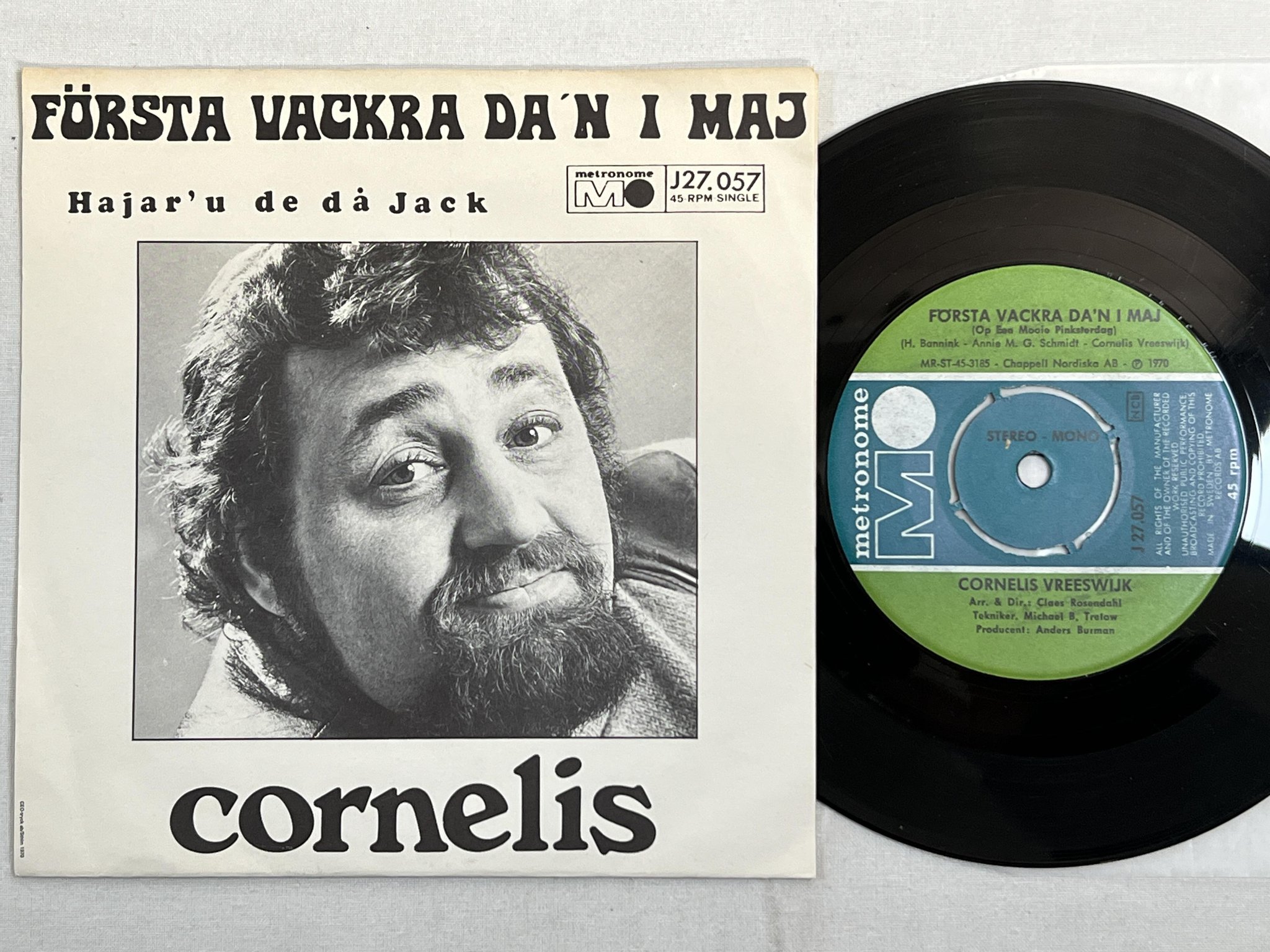 Omslagsbild för skivan CORNELIS VREEJSWIJK första vackra da'n i maj 7"single -70 Swe METRONOME J27057