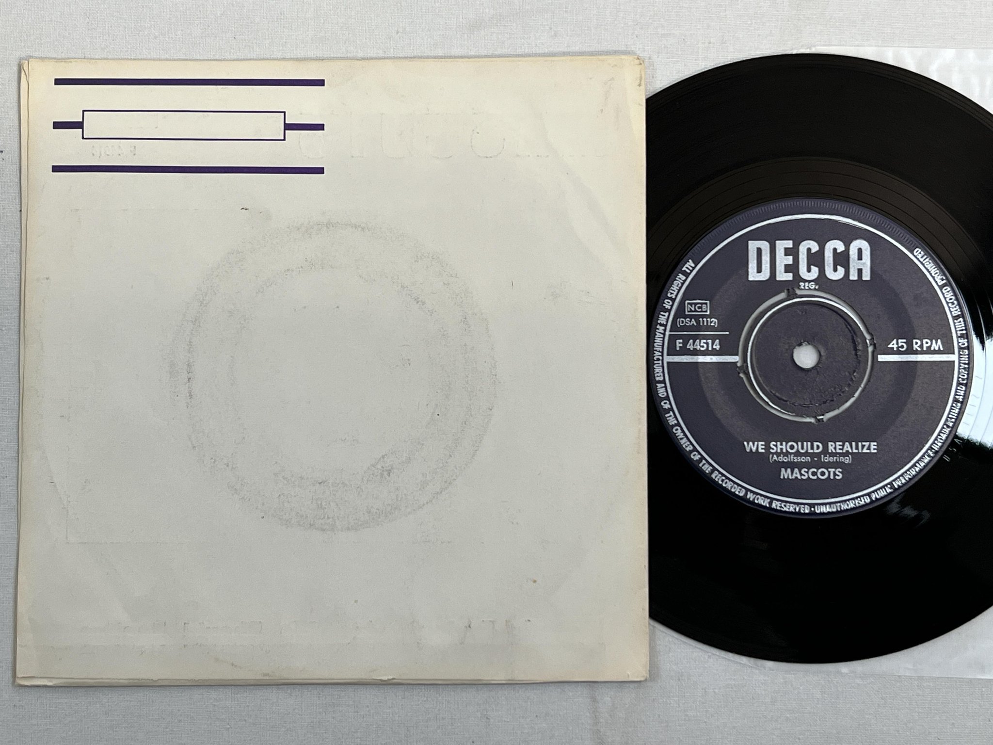 Omslagsbild för skivan MASCOTS nobody crying 7"single -66 Swe DECCA F 44514 ** VERY RARE BEAT 45 **