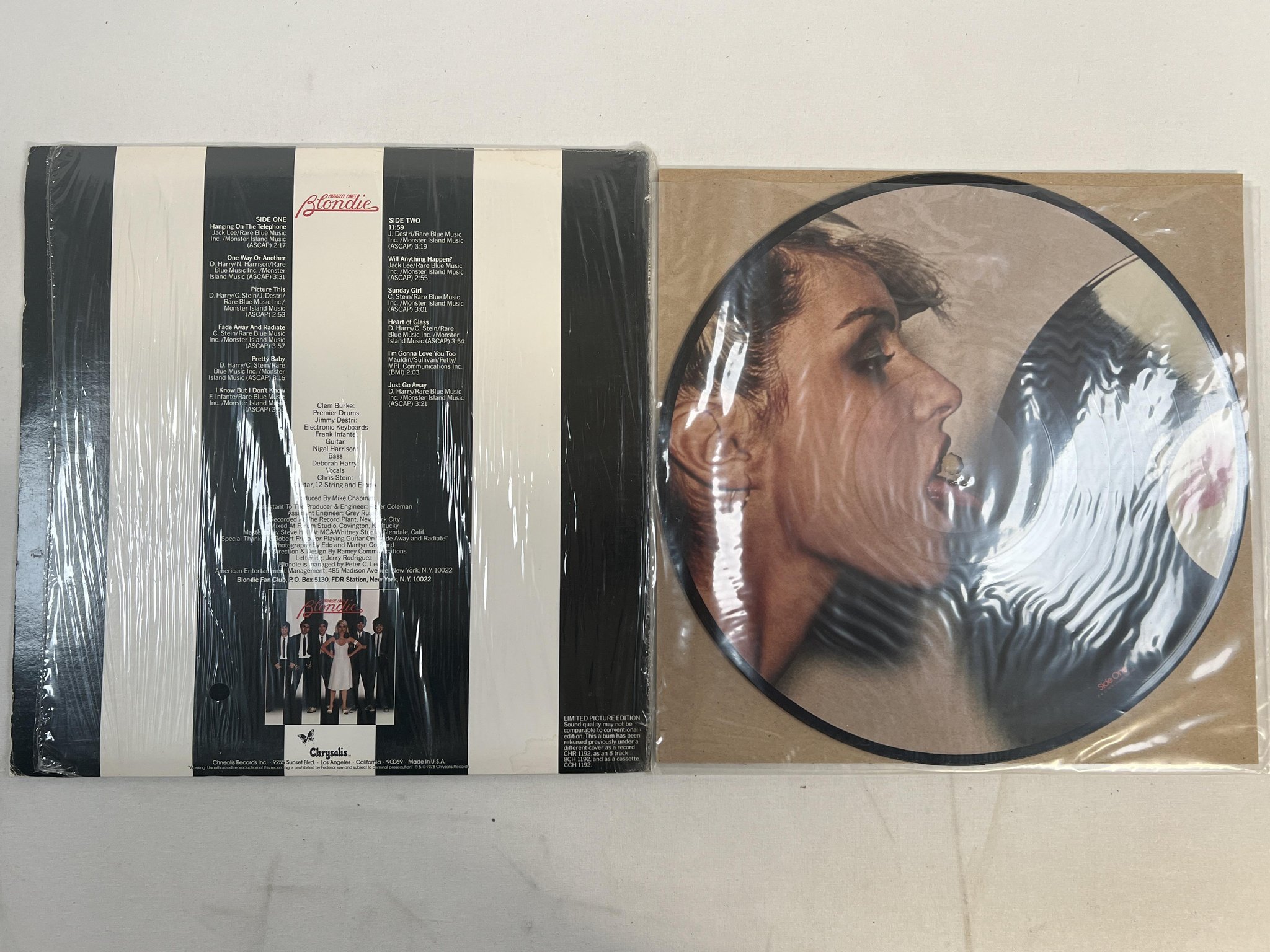 Omslagsbild för skivan BLONDIE parallel lines LP Picture Disc -78 CHRYSALIS ** black rim **