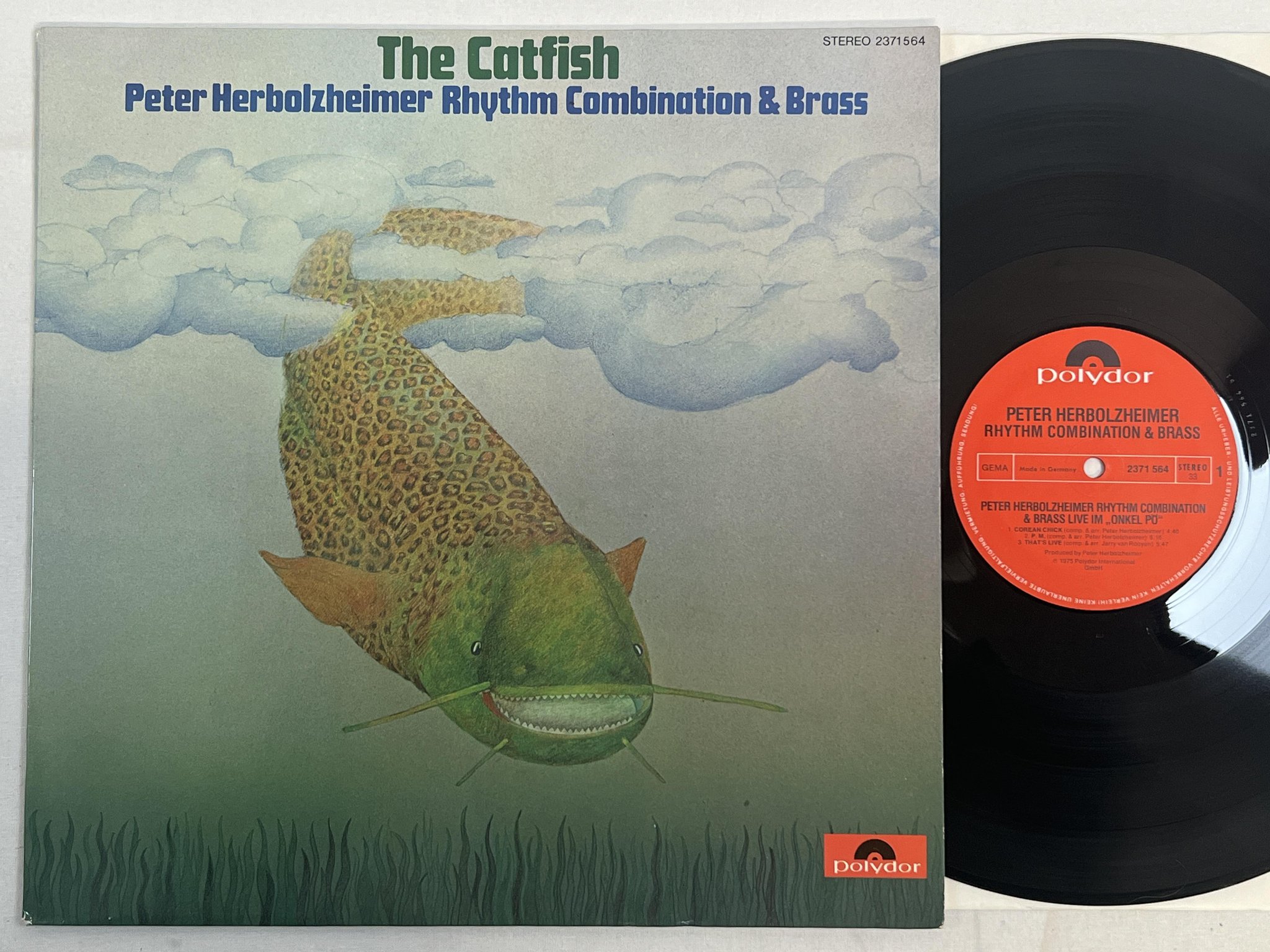 Omslagsbild för skivan PETER HERBOLZHEIMER the catfish LP -75 Ger POLYDOR 2371 564 ** funky jazz **