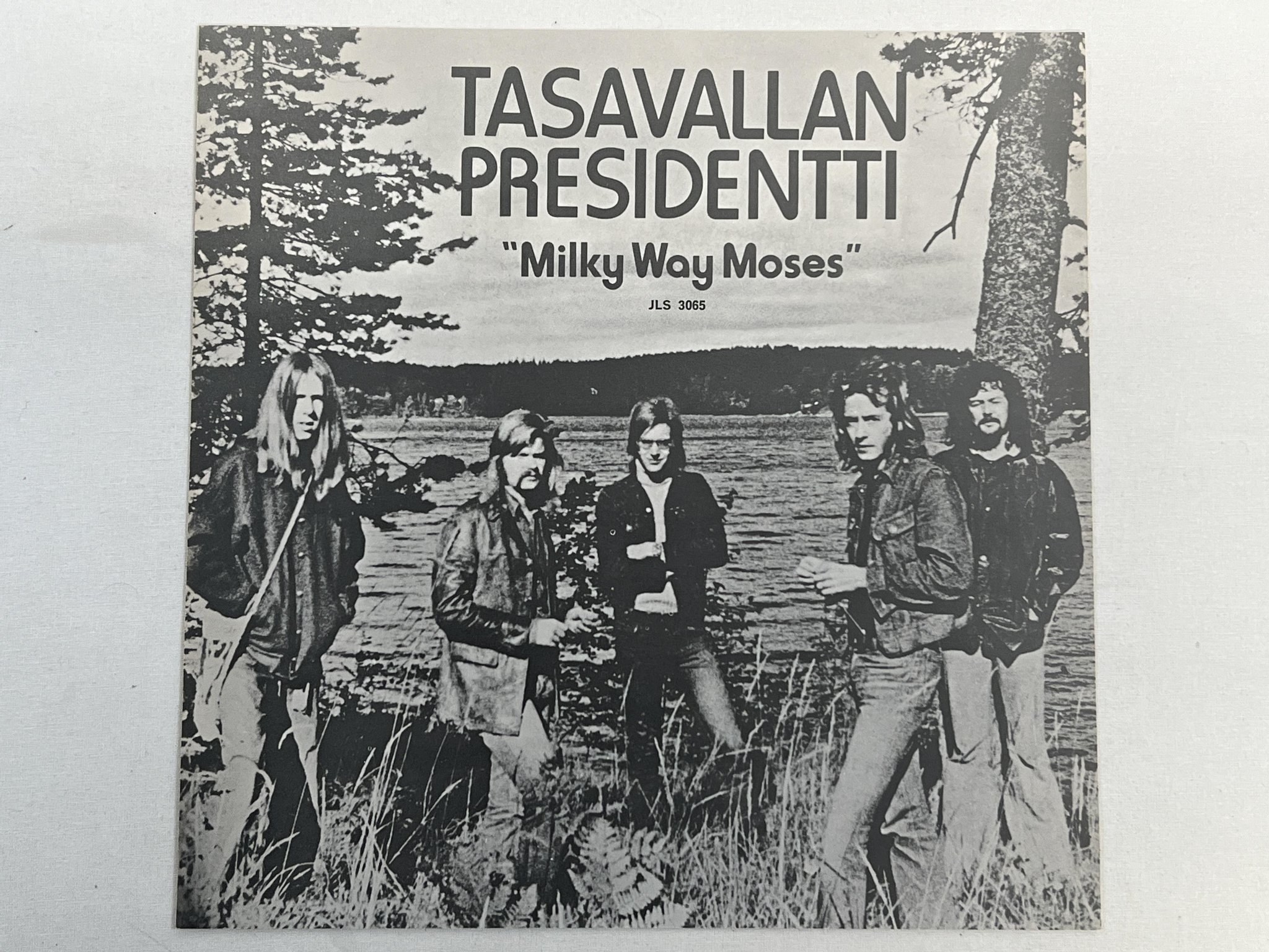 Omslagsbild för skivan TASAVALLAN PRESIDENTII milky way moses LP -74 US JANUS JLS 3065