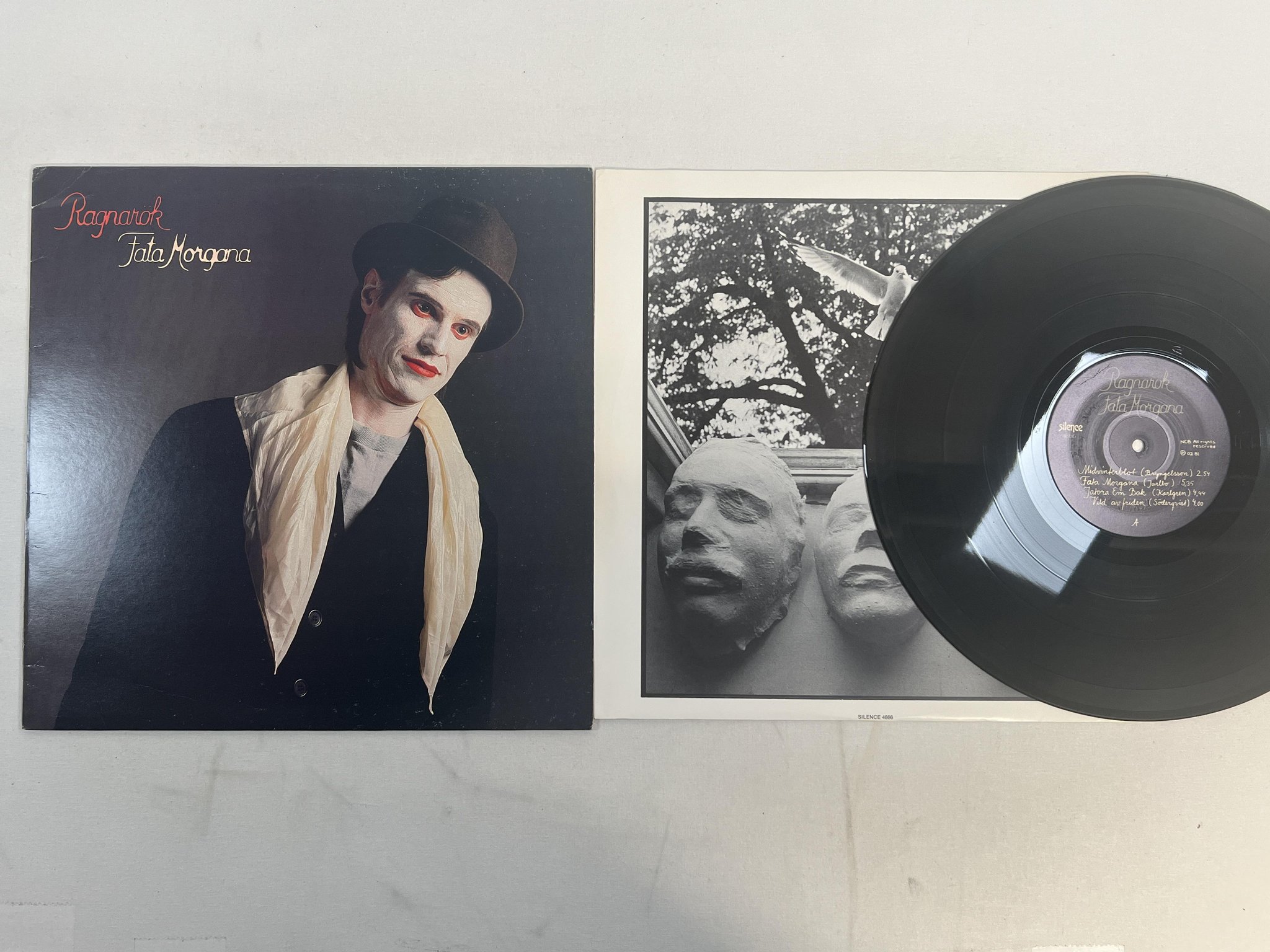Omslagsbild för skivan RAGNARÖK Fata Morgana LP -81 Swe SILENCE SRS 4666