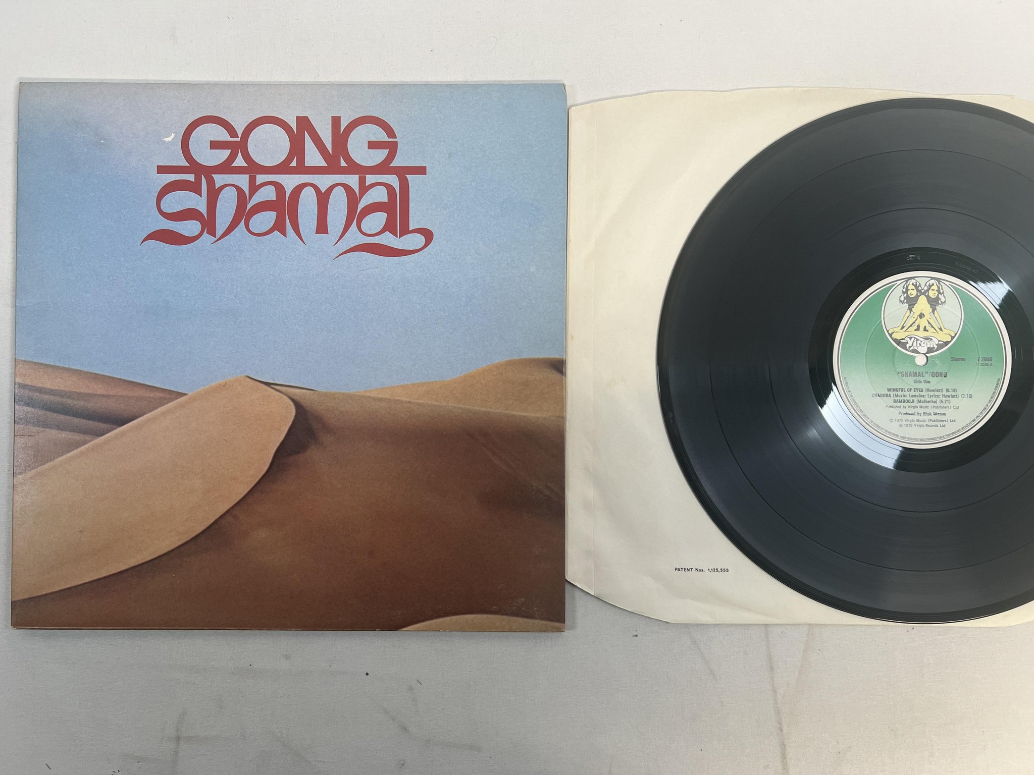 Omslagsbild för skivan GONG shamal LP -75 UK V 2046 virgin v2046