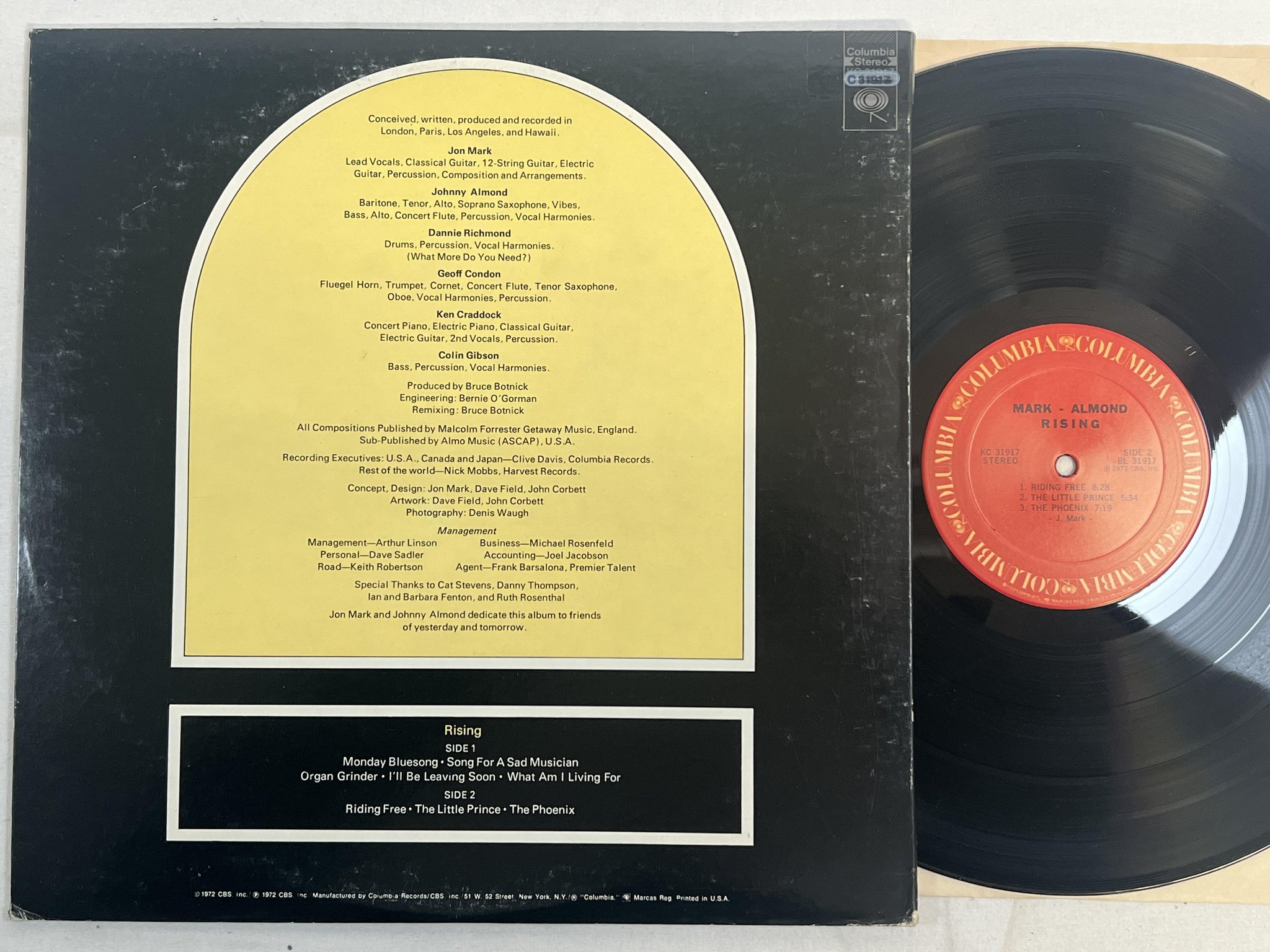 Omslagsbild för skivan MARK ALMOND rising LP -72 US COLUMBIA KC 31917