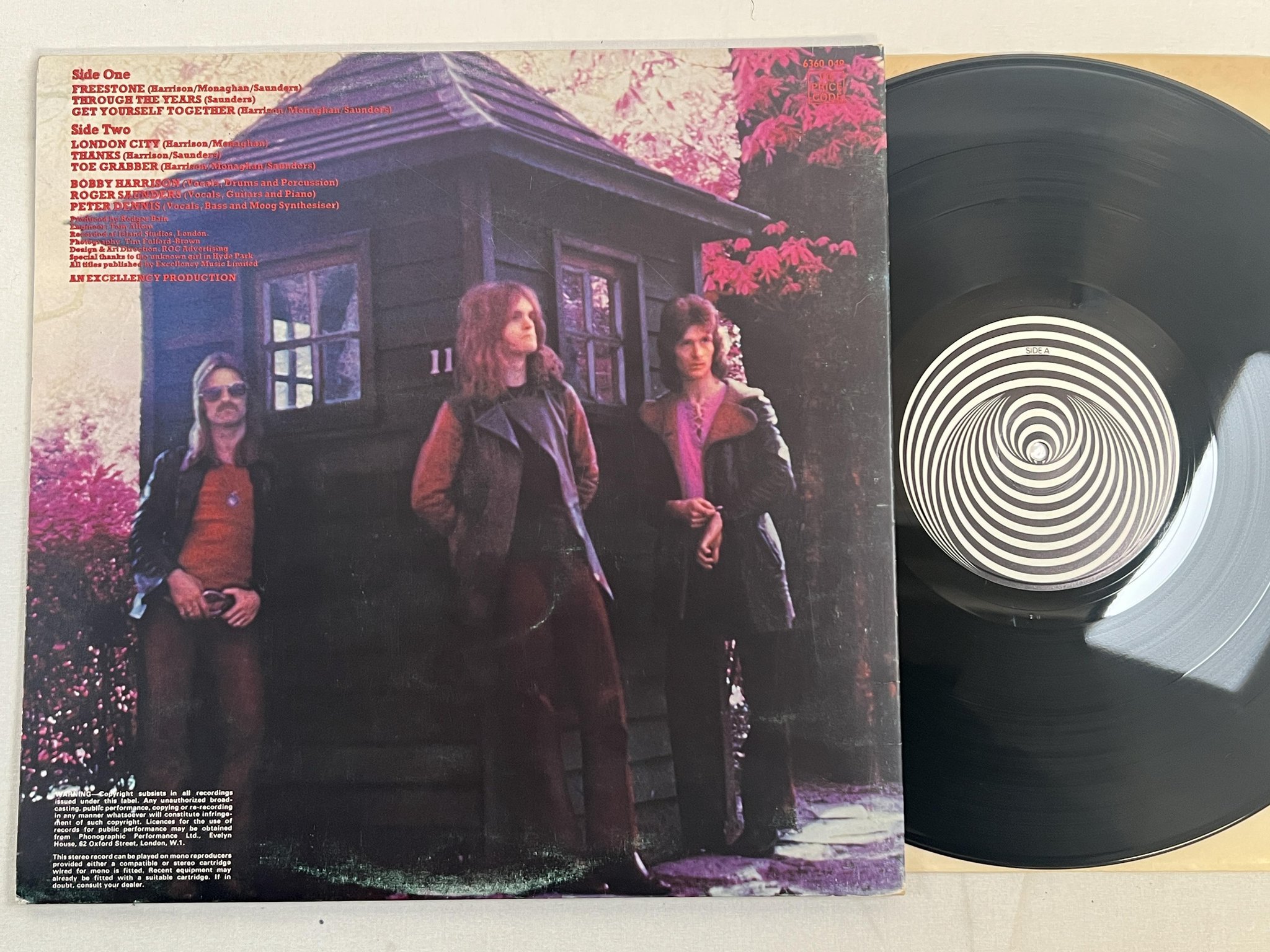 Omslagsbild för skivan FREEDOM through the years LP -71 UK VERTIGO swirl 6360 049 ** RARE **