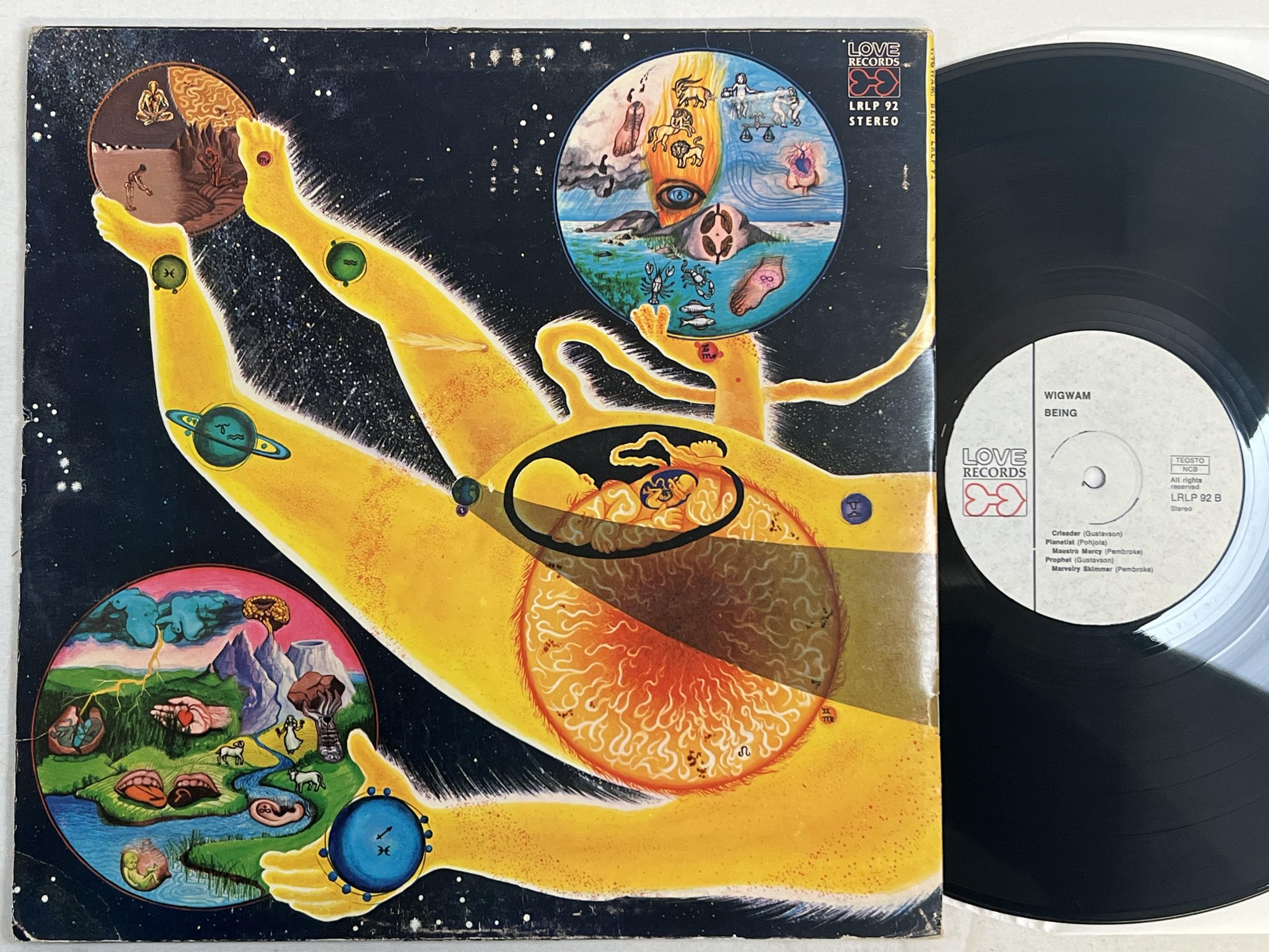 Omslagsbild för skivan WIGWAM Being LP -74 Finland LOVE LRLP 92 ** w/ leaflet **