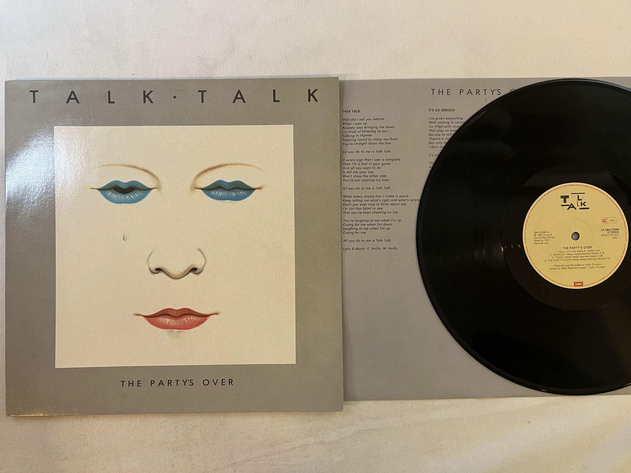 Omslagsbild för skivan TALK TALK the party's over LP -82 EEC EMI 064-07646
