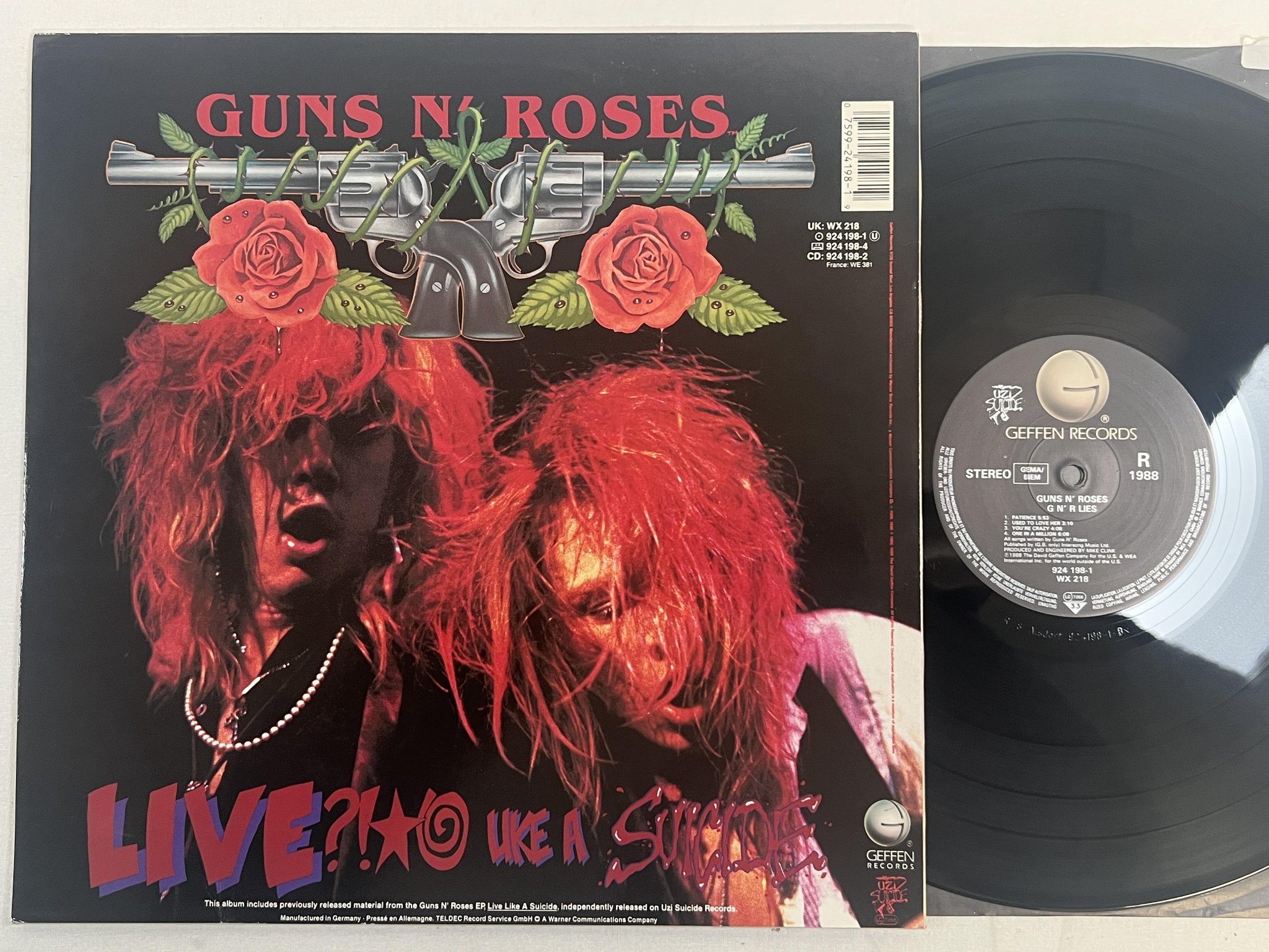 Omslagsbild för skivan GUNS N' ROSES G n' R lies LP -88 Ger GEFFEN 924 198-1