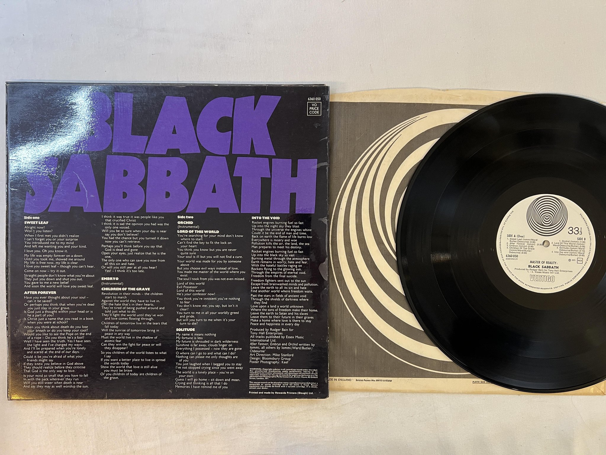 Omslagsbild för skivan BLACK SABBATH master of reality LP -71 ncb VERTIGO swirl 6360050