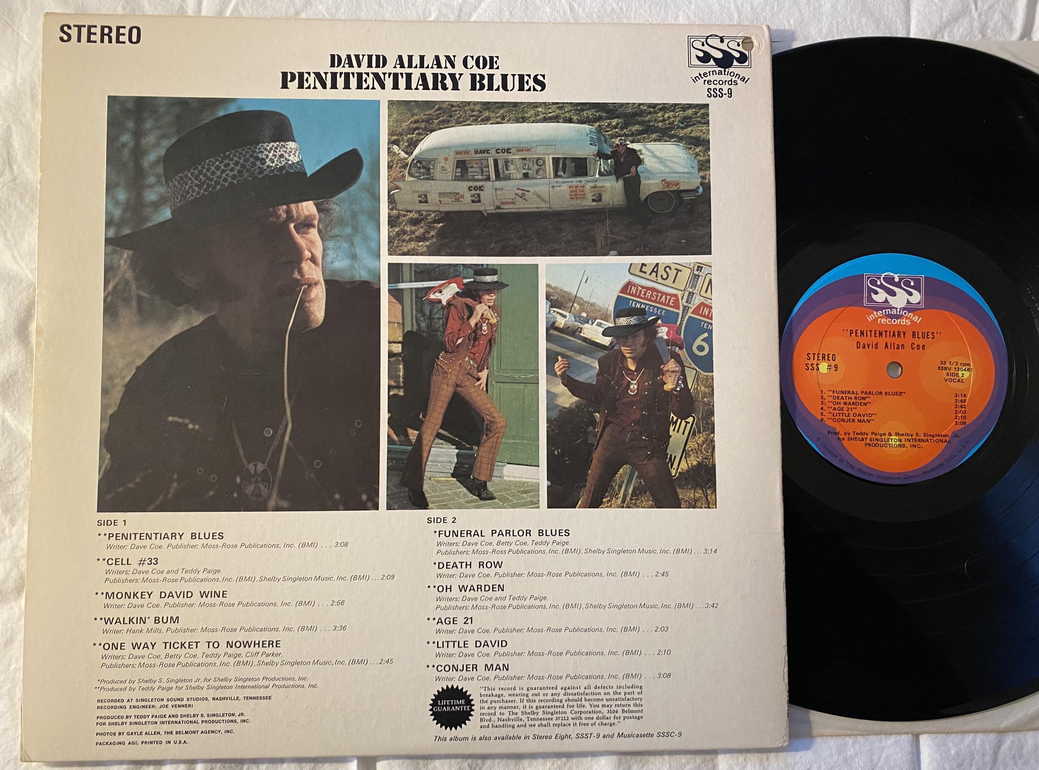 Omslagsbild för skivan DAVID ALLAN COE Penitentiary Blues LP -69 US SSS INTERNATIONAL SSS-9 ** RARE **