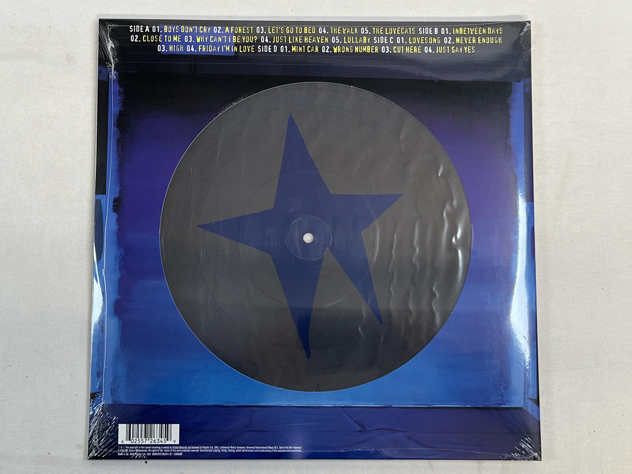 Omslagsbild för skivan THE CURE acoustic hits 2xLP Picture Disc 2017 FICTION 572 634-5 RSD * SEALED *