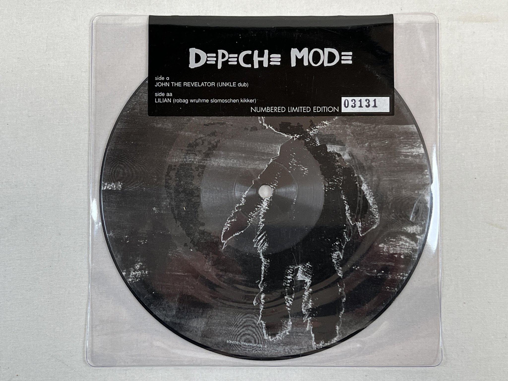 Omslagsbild för skivan DEPECHE MODE John The Revelator 7" picture disc 2006 MUTE BONG38 #03131 sealed