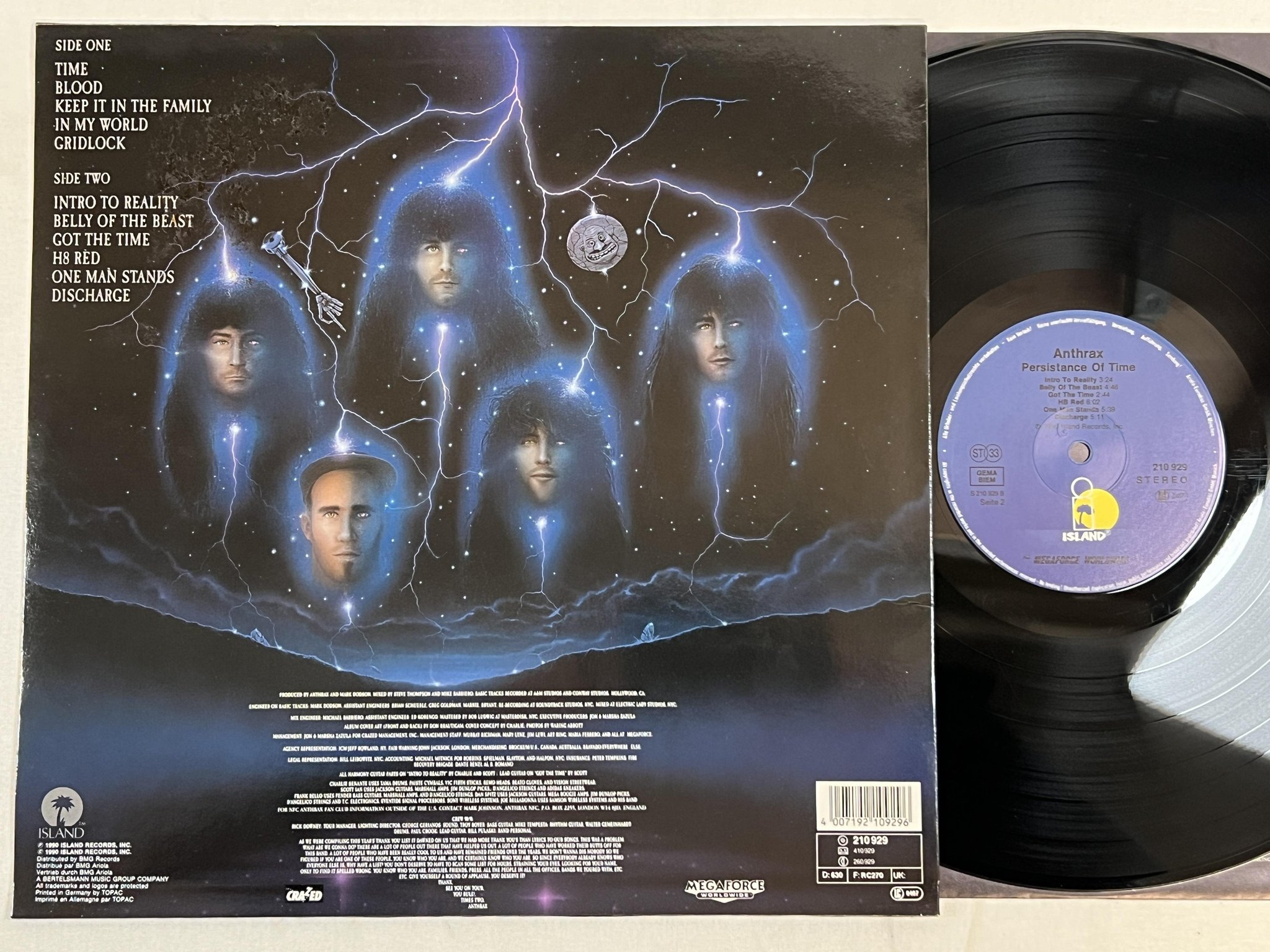 Omslagsbild för skivan ANTHRAX persistance of time LP -90 Ger ISLAND 210929