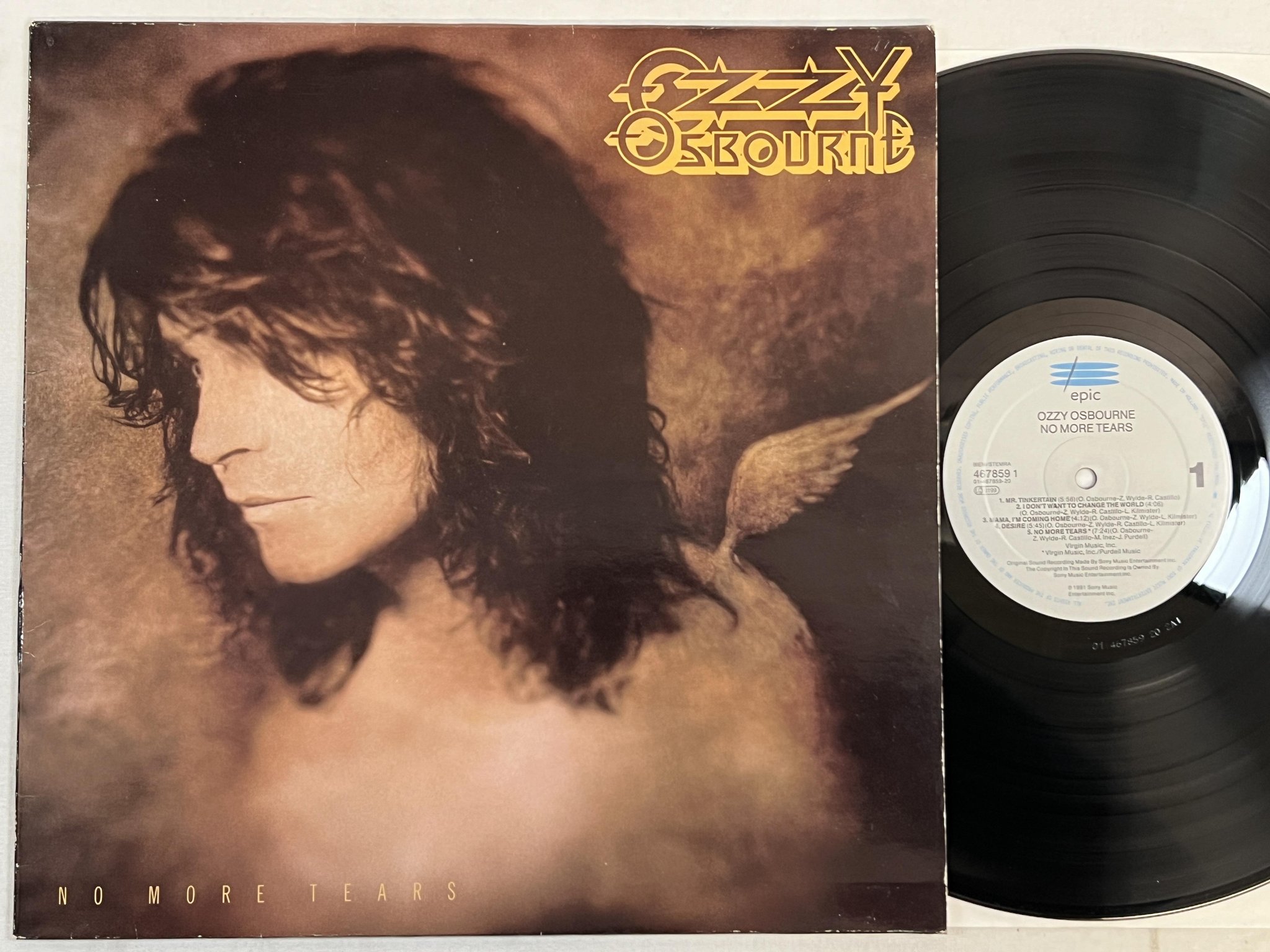 Omslagsbild för skivan OZZY OSBOURNE no more tears LP -91 Hol EPIC 4678591
