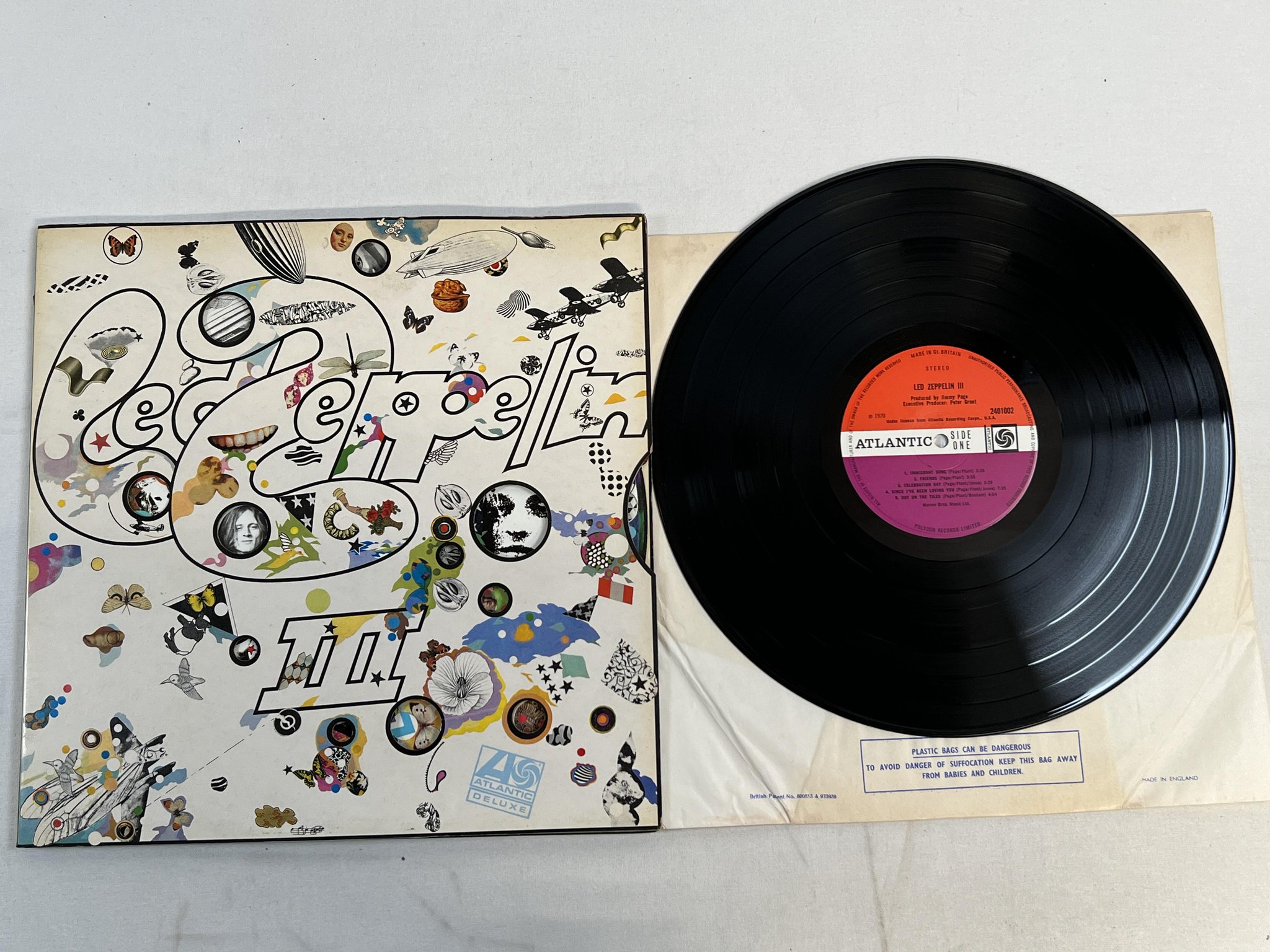 Omslagsbild för skivan LED ZEPPELIN III LP -70 UK 1st press ATLANTIC red/plum 2401002 ** RARE **