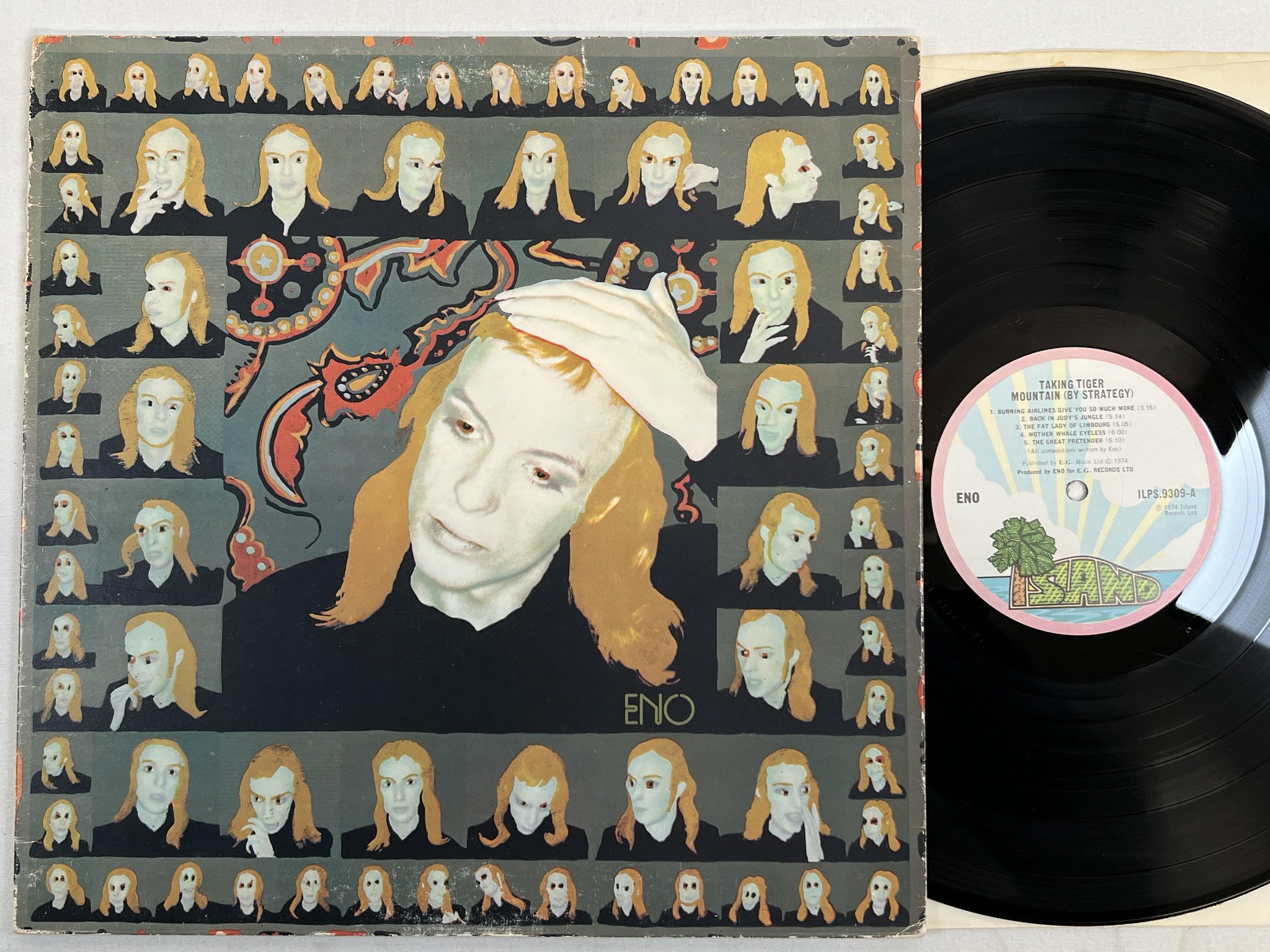 Omslagsbild för skivan ENO taking tiger mountain LP -74 UK ISLAND ILPS 9309