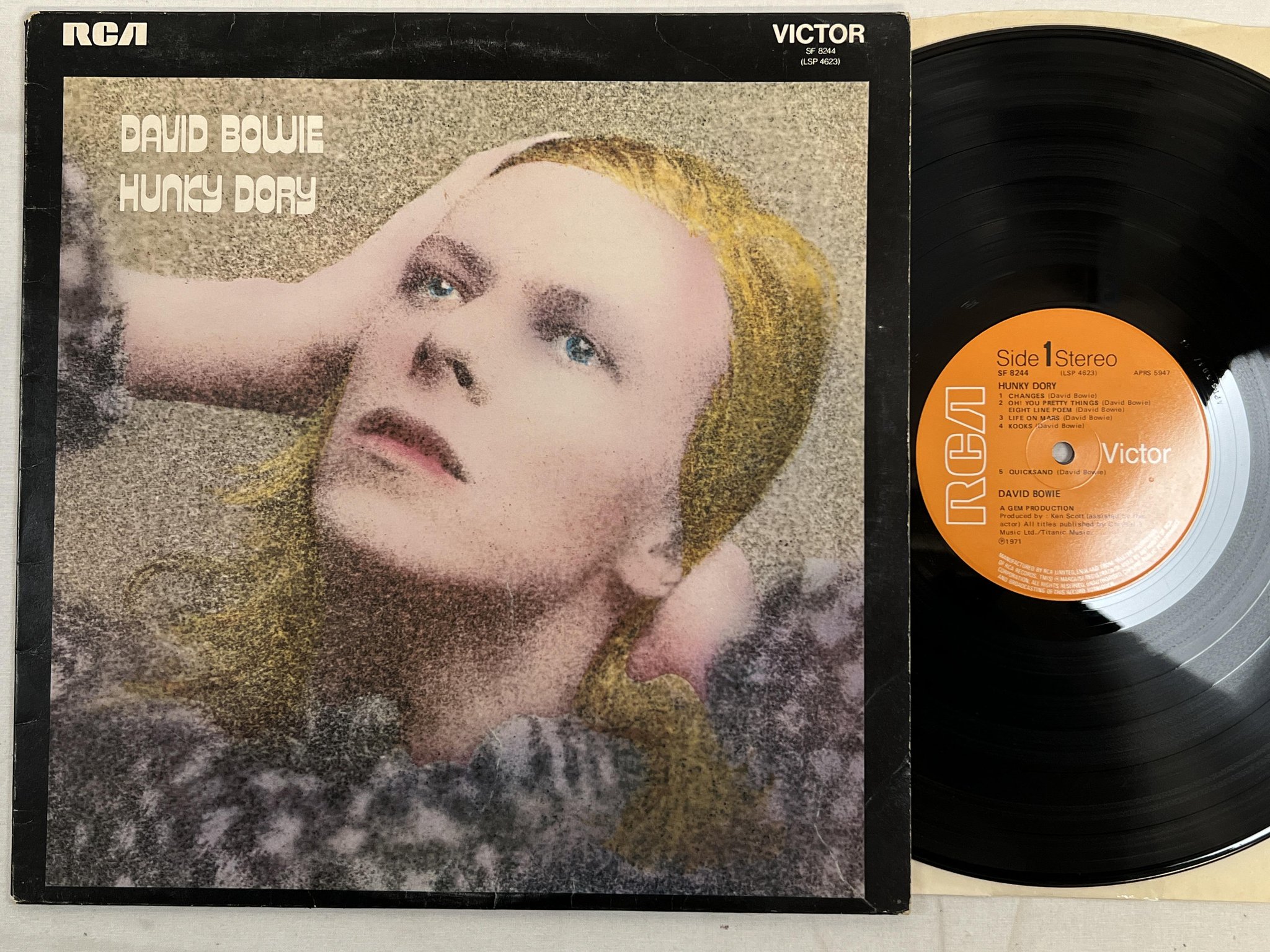 Omslagsbild för skivan DAVID BOWIE hunky dory LP -71 UK RCA SF 8244