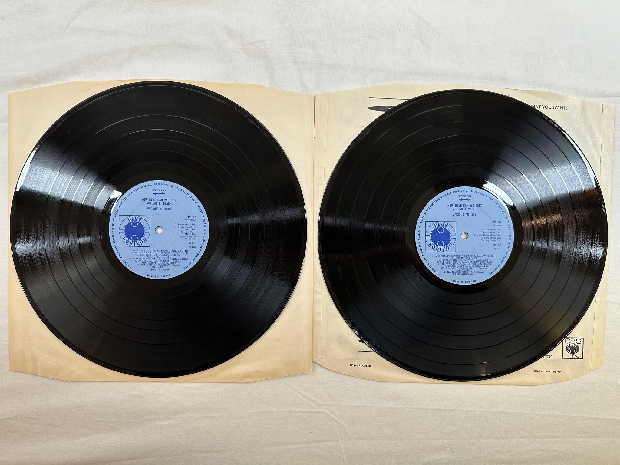 Omslagsbild för skivan V/A how blue can we get 2xLP -70 UK BLUE HORIZON PR 45/46 ** w/ booklet **