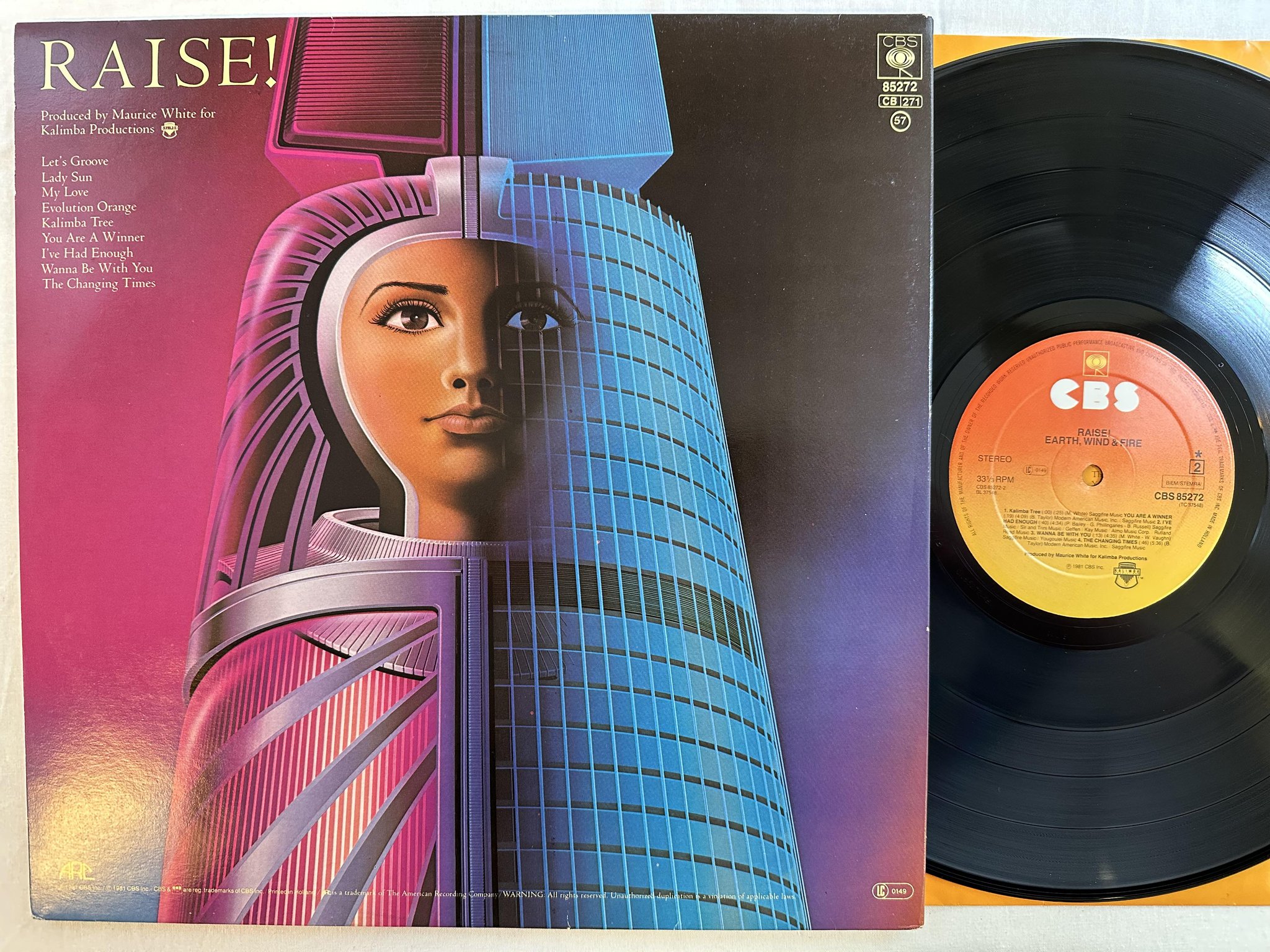 Omslagsbild för skivan EARTH WIND & FIRE raise! LP -81 Hol CBS 85272 ** Let's Groove **