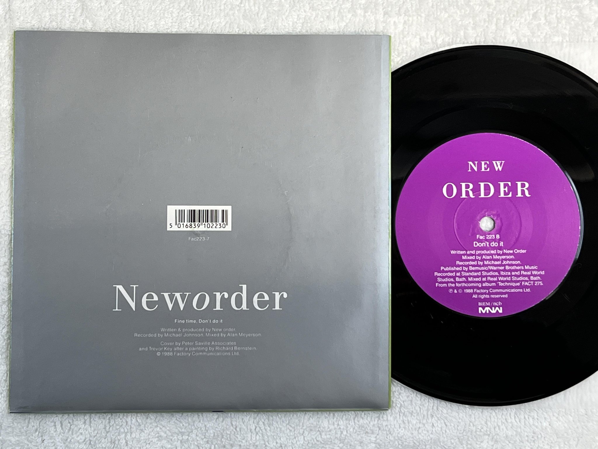 Omslagsbild för skivan NEW ORDER fine game 7" -88 MNW FAC 223