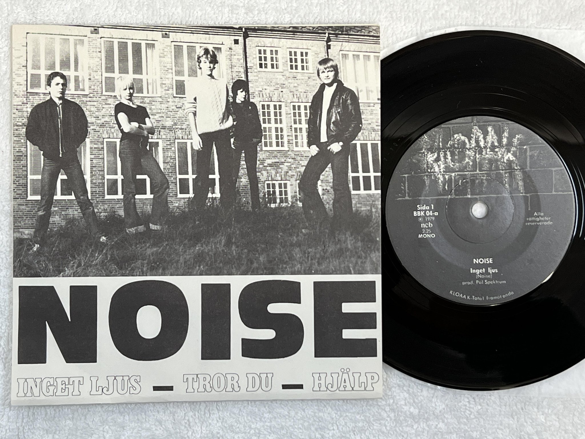 Omslagsbild för skivan NOISE inget ljus 7" Swe -79 KLOAAK BBK 04 *** Gustavsberg Sleeve *** RARE !!!!