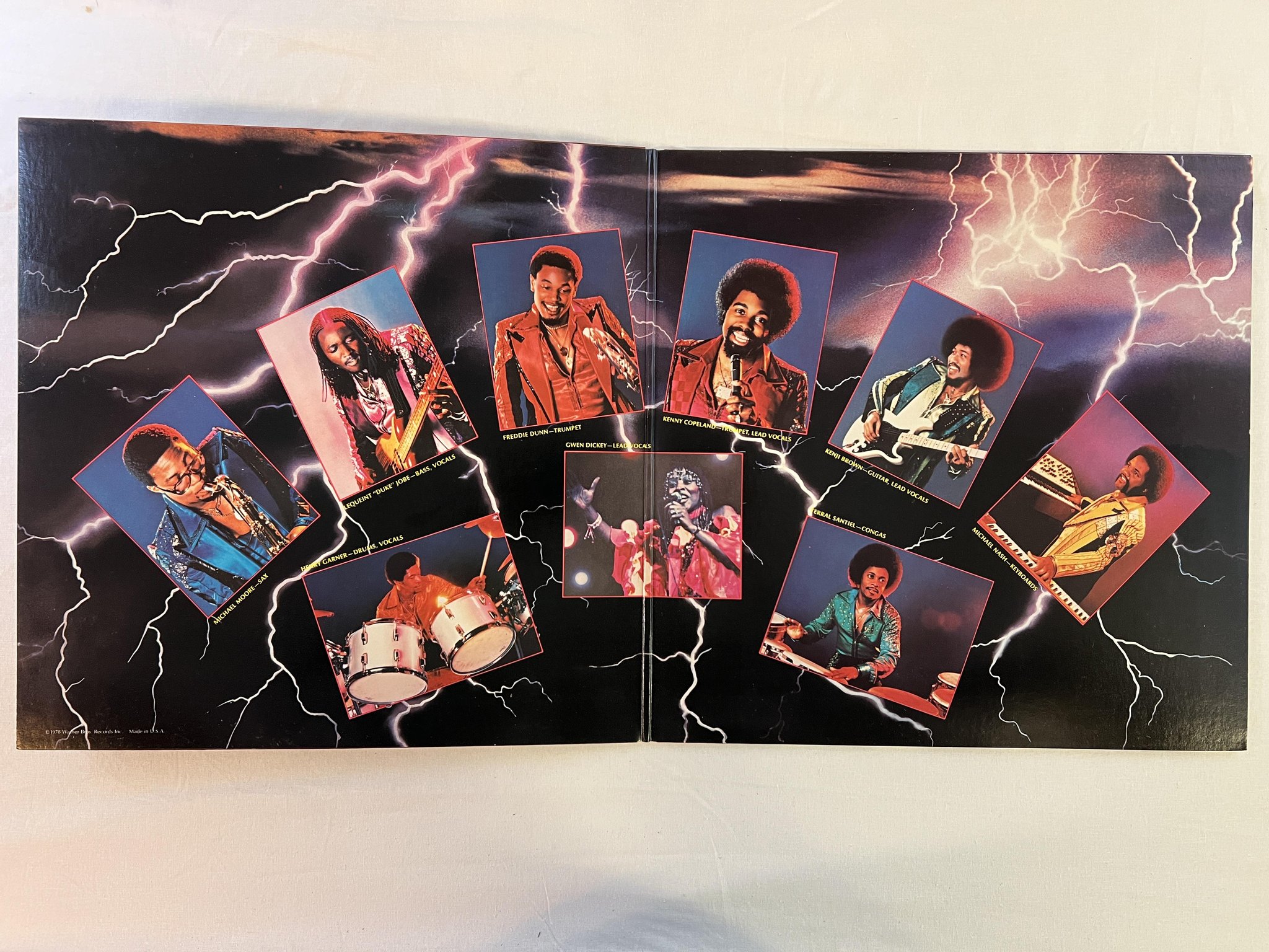 Omslagsbild för skivan ROSE ROYCE strikes again LP -78 US WHITFIELD WHK 3227