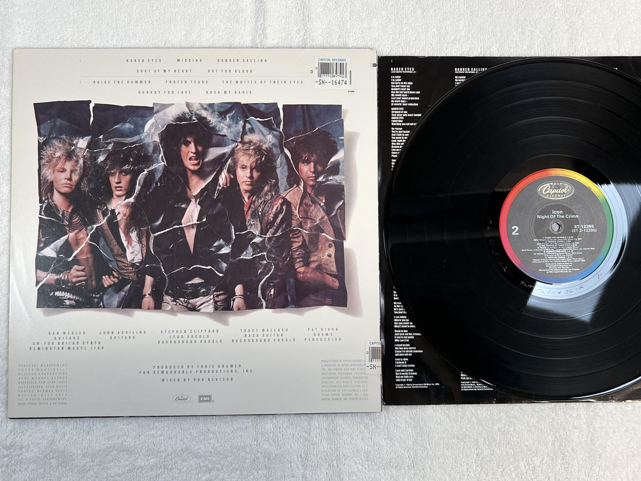 Omslagsbild för skivan ICON Night Of The Crime LP US CAPITOL SN-16474