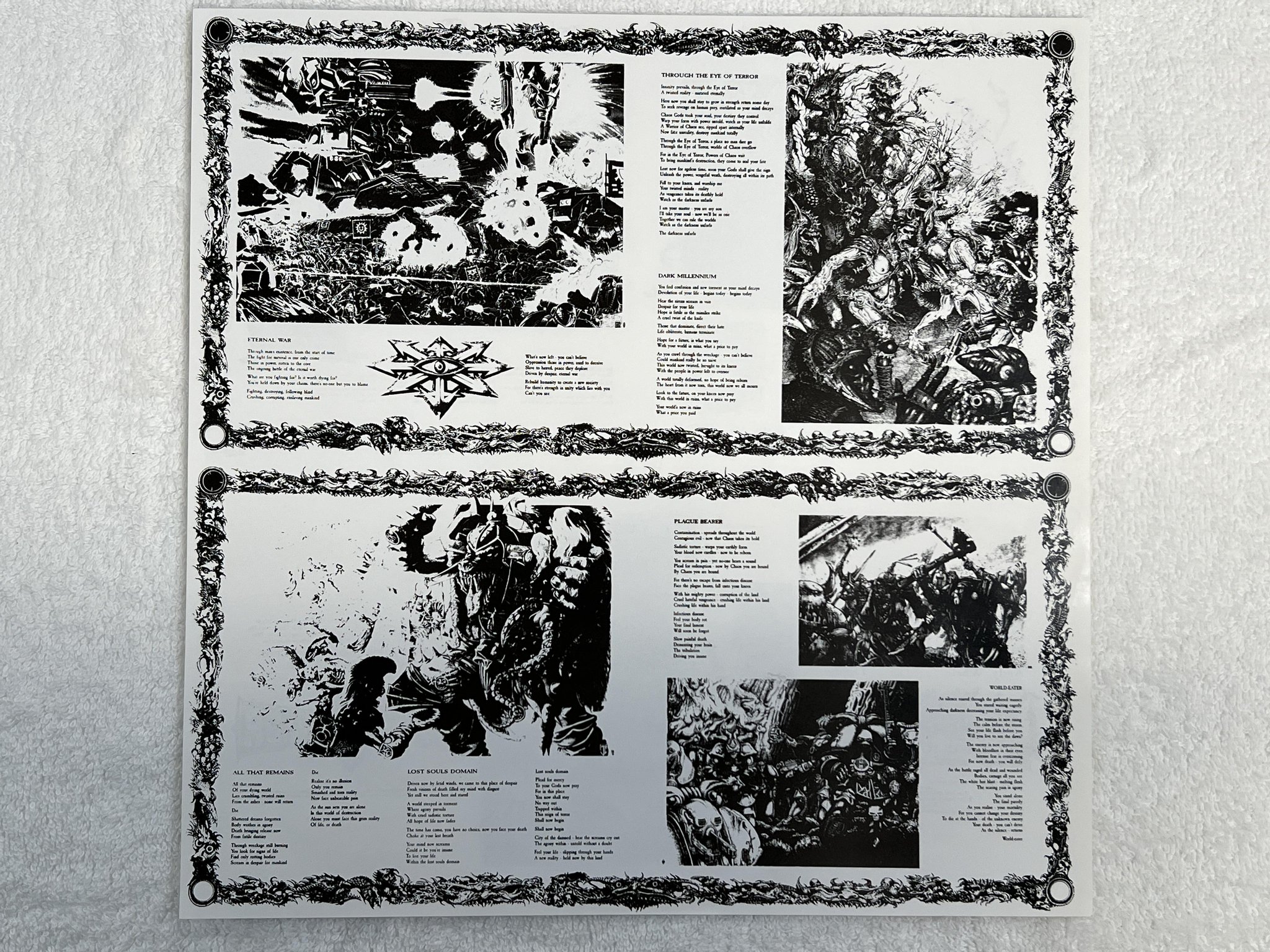 Omslagsbild för skivan BOLT THROWER realm of chaos LP -89 UK EARACHE MOSH 13 ** RARE DEATH METAL **