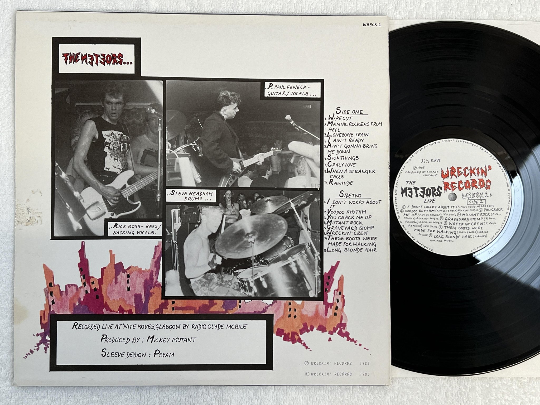 Omslagsbild för skivan THE METEORS live LP -83 WRECKIN' RECORDS WRECK 1 ** PSYCHOBILLY **