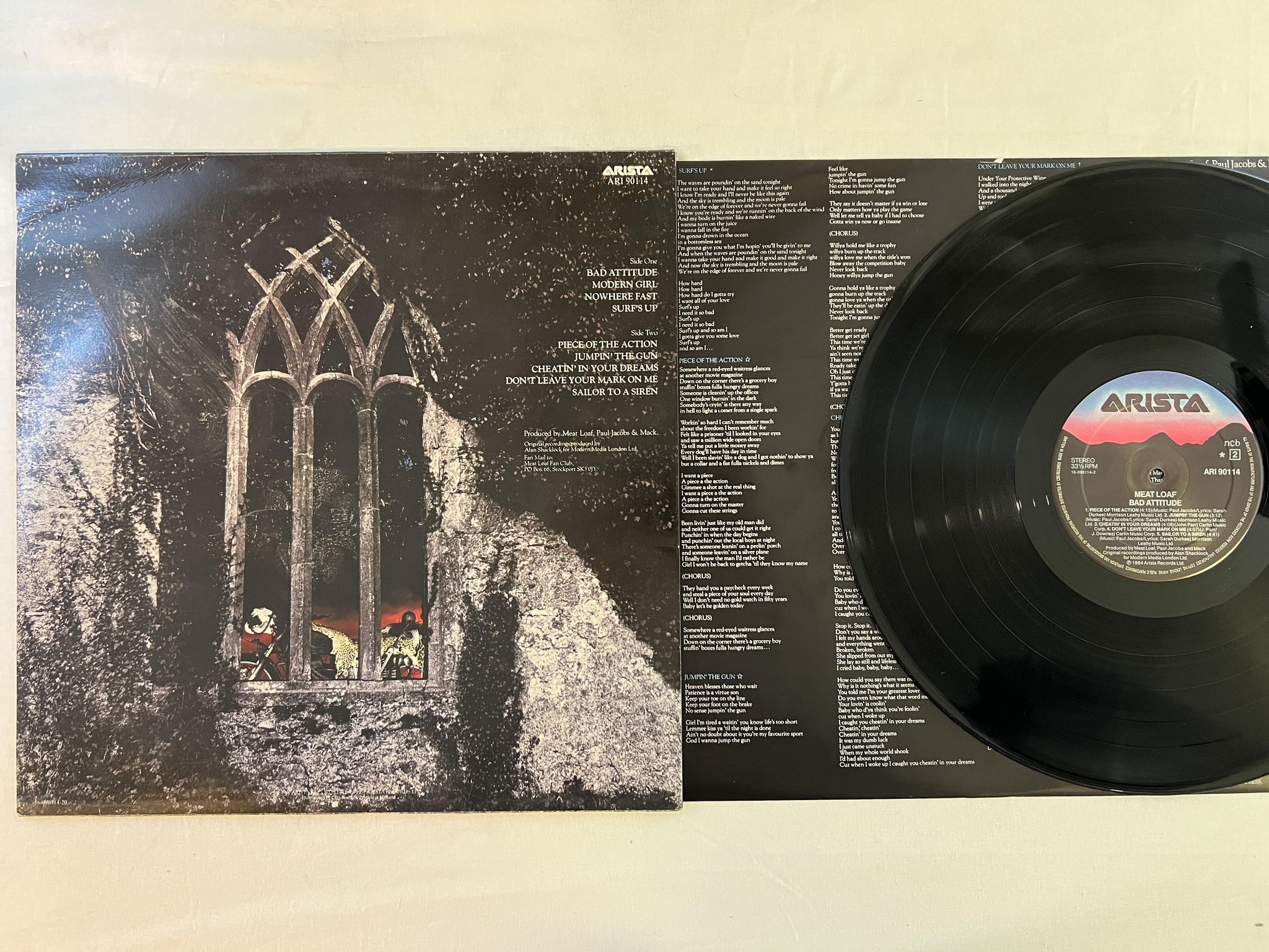 Omslagsbild för skivan MEAT LOAF bad attitude LP -84 ncb ARISTA ARI 90114