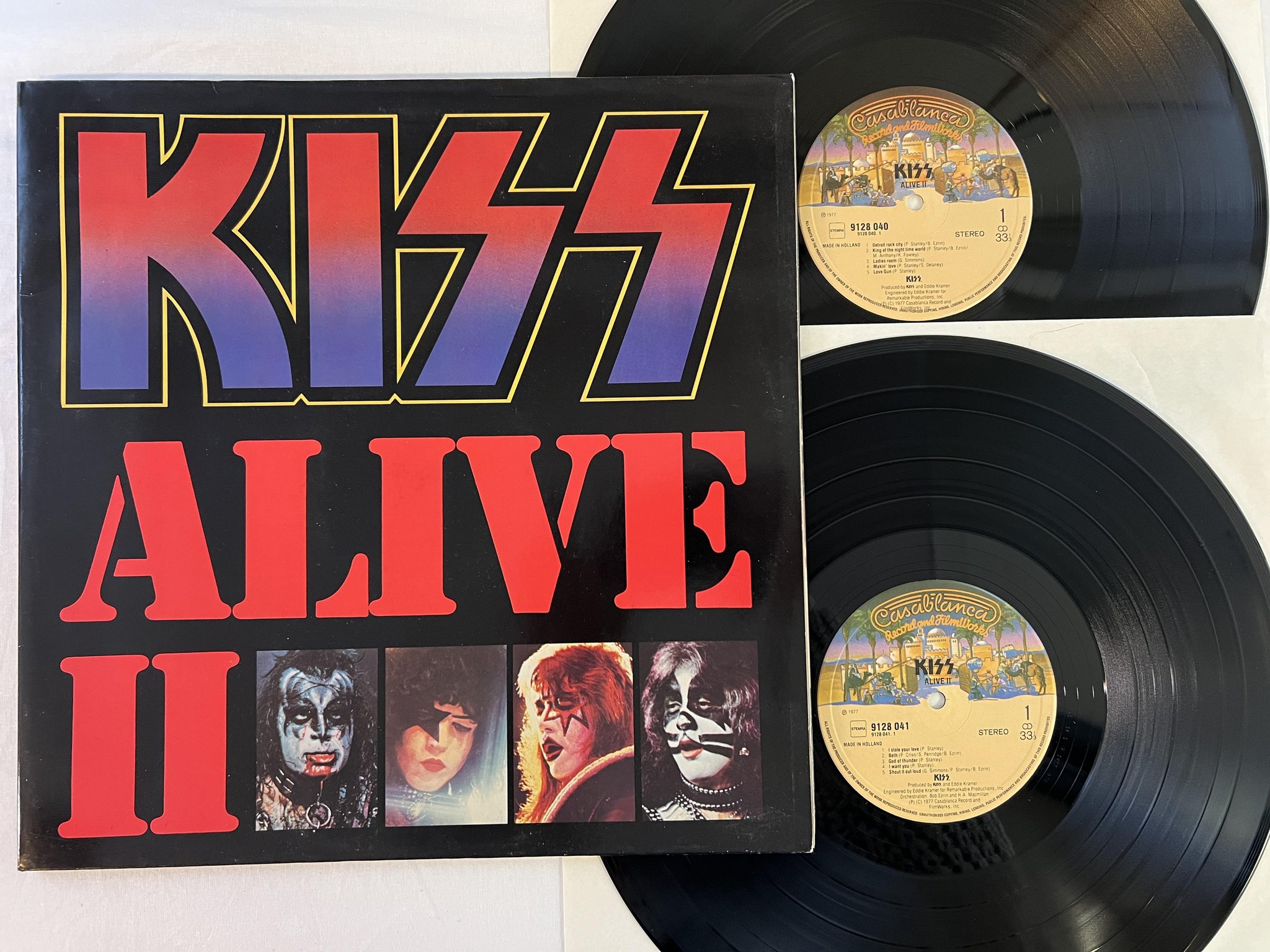 Omslagsbild för skivan KISS alive 2xLP -77 Hol CASABLANCA 9128040