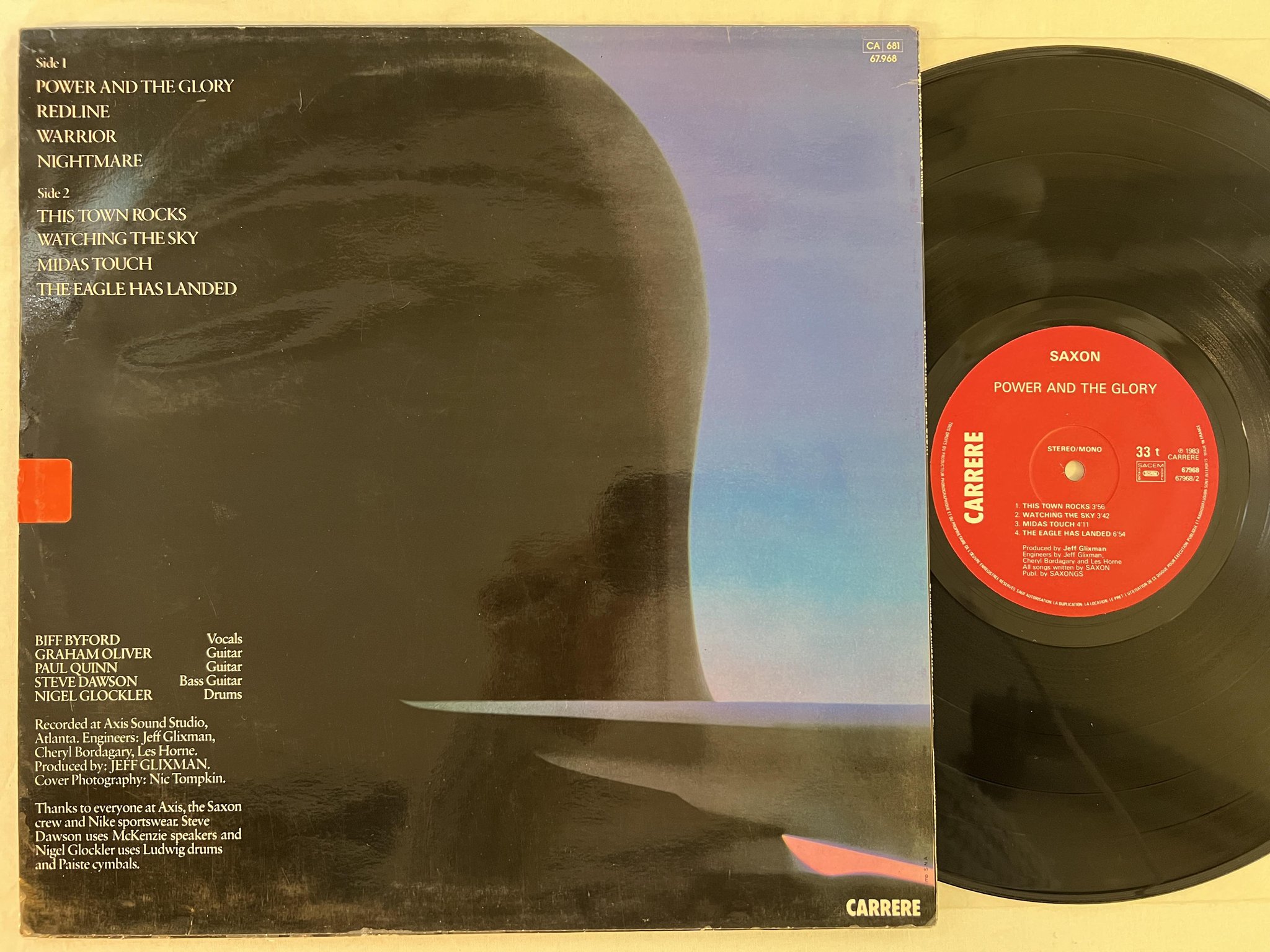 Omslagsbild för skivan SAXON power and the glory LP -83 Fra CARRERE 67968