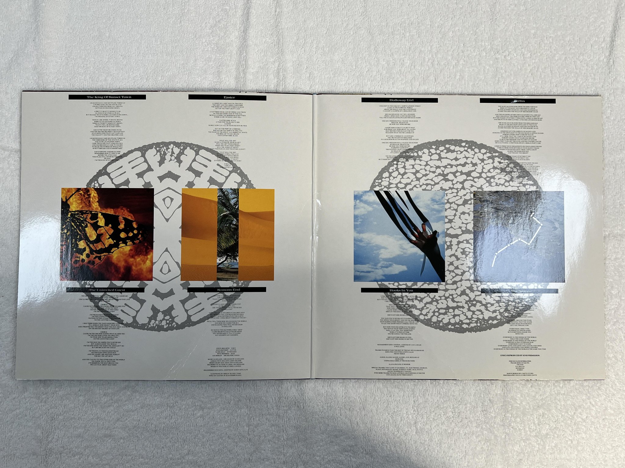 Omslagsbild för skivan MARILLION seasons end LP -89 Ger EMI 064-7928771