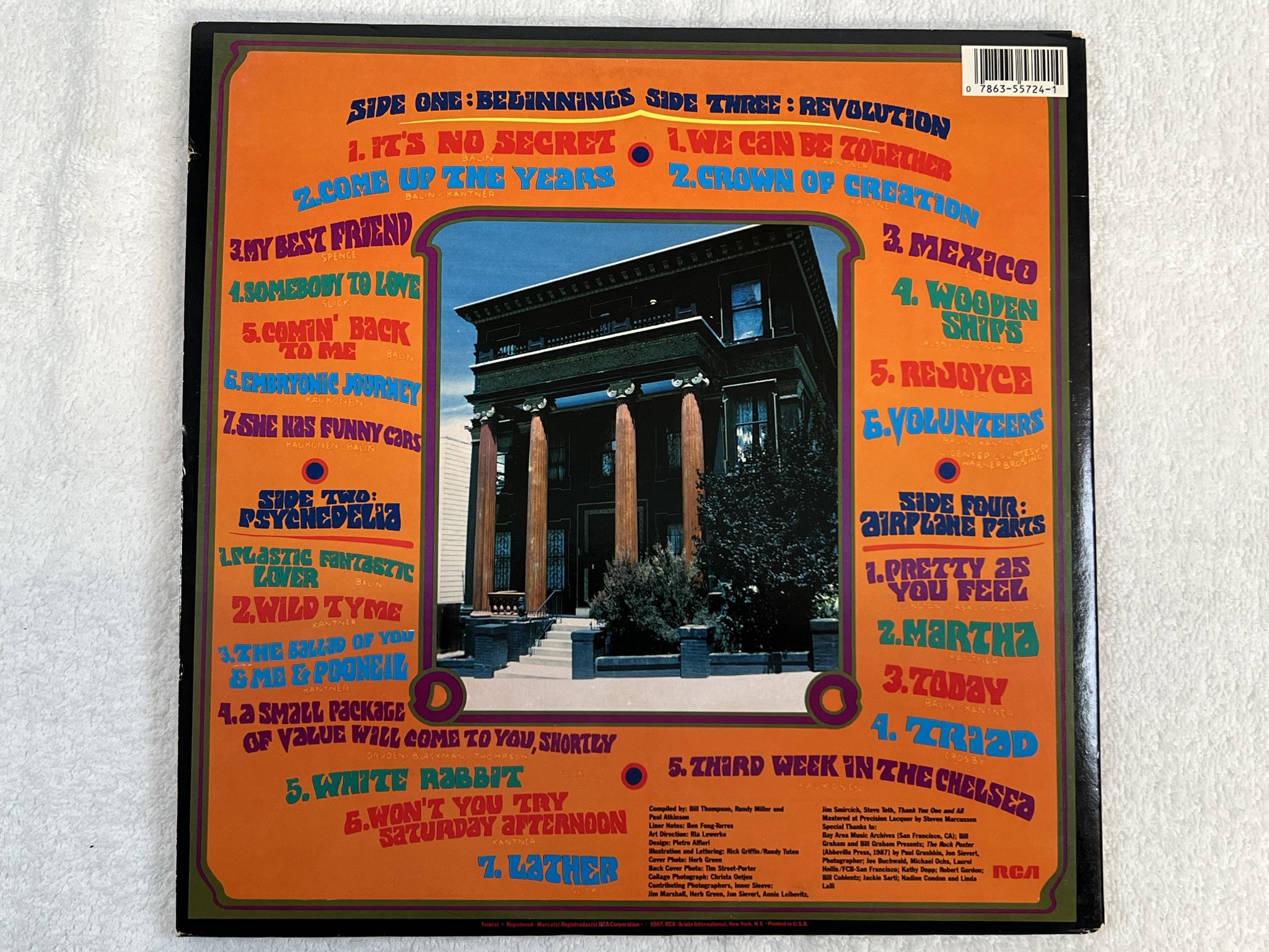 Omslagsbild för skivan JEFFERSON AIRPLANE 2400 fulton street 2xLP US RCA 5724-1-R