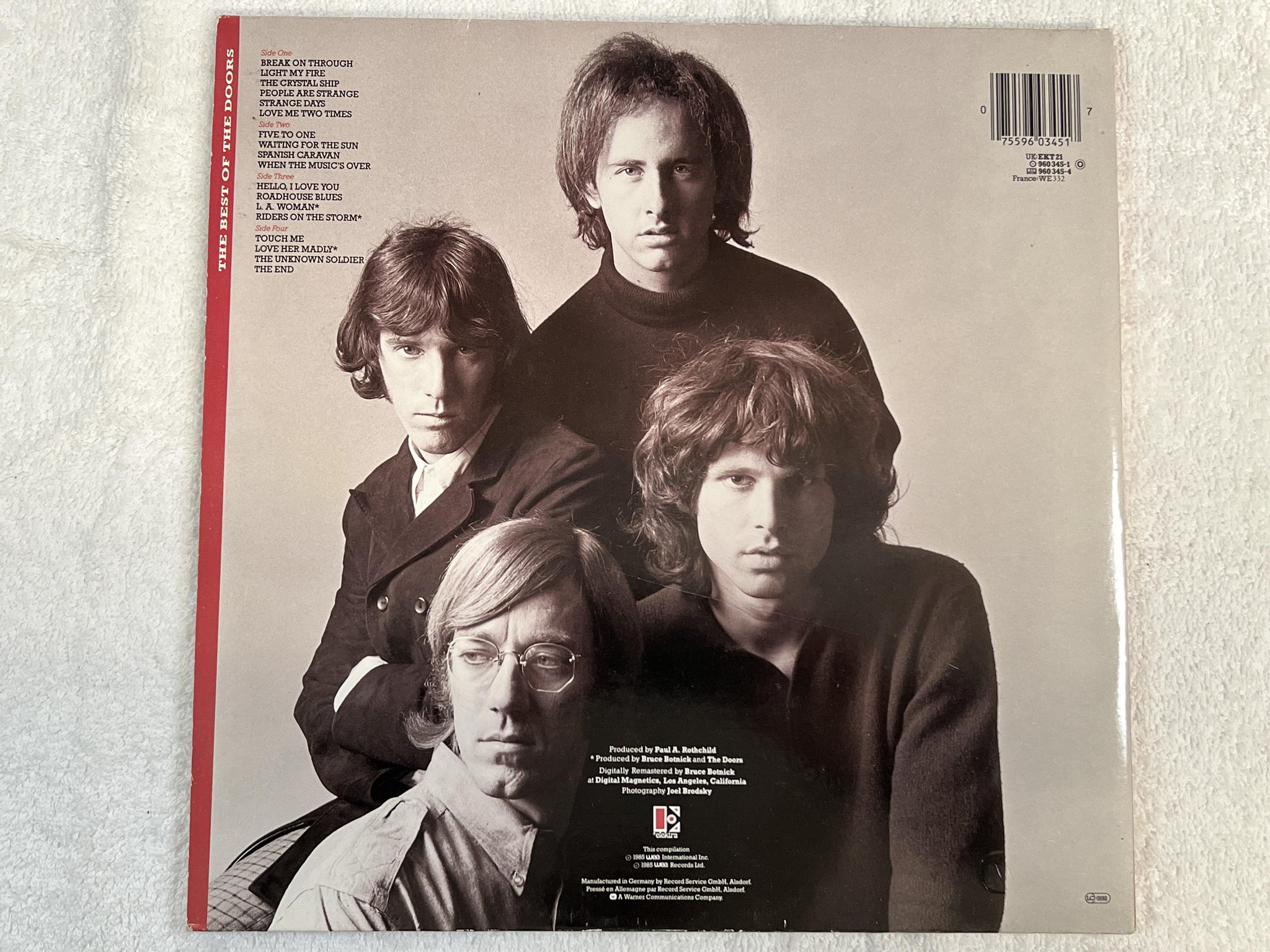 Omslagsbild för skivan THE DOORS The Best Of The Doors 2xLP -85 Ger ELEKTRA 960 345-1