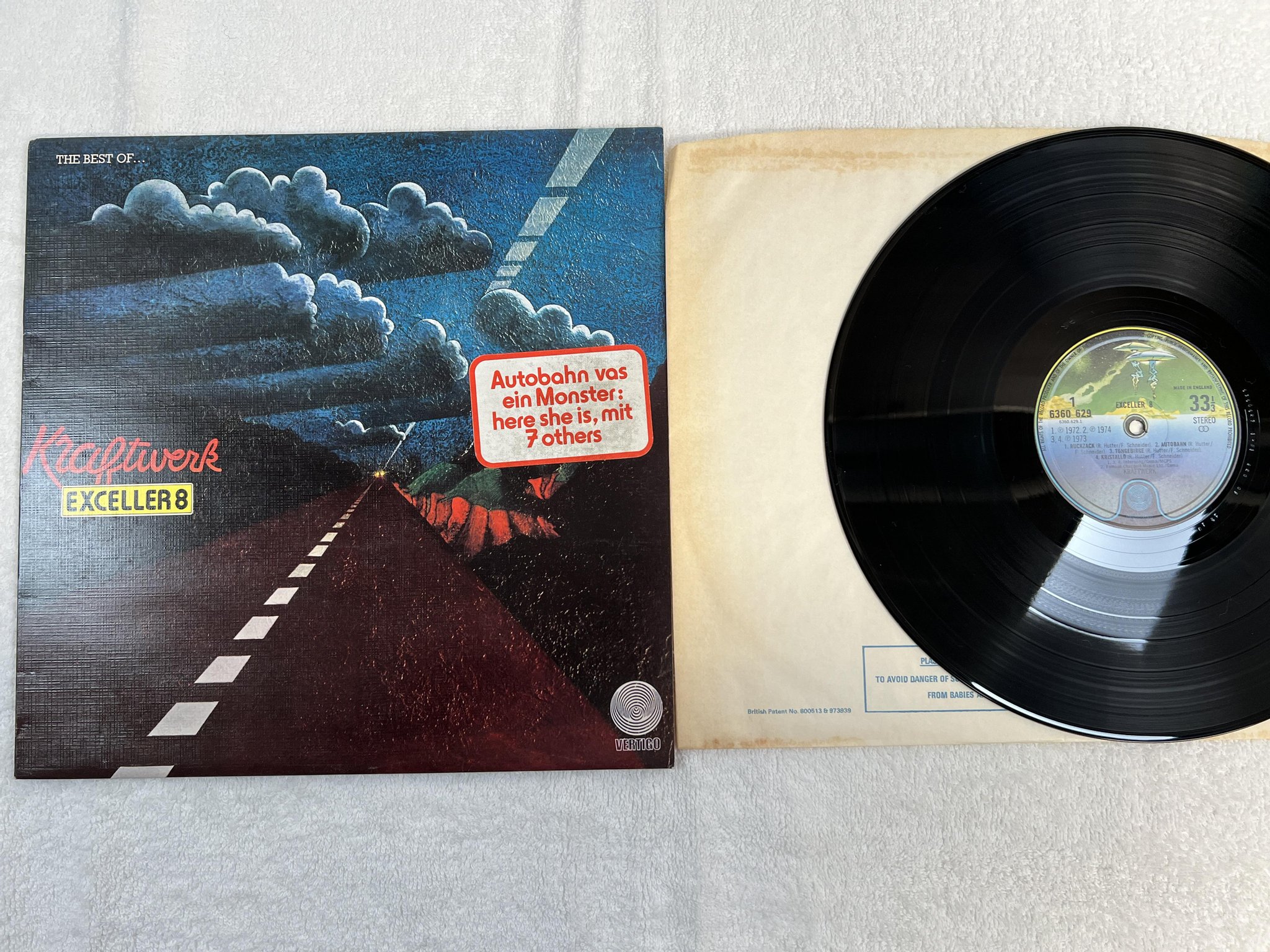 Omslagsbild för skivan KRAFTWERK exceller 8 LP -75 UK VERTIGO 6360 629