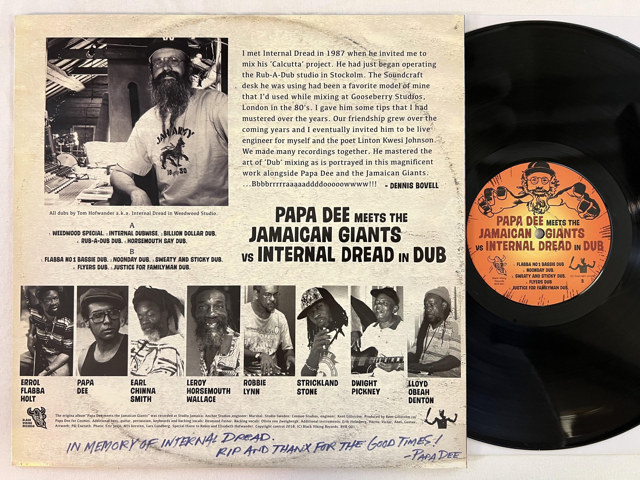 Omslagsbild för skivan PAPA DEE Meets The Jamaican Giants - in dub LP 2018 black viking BVR 001