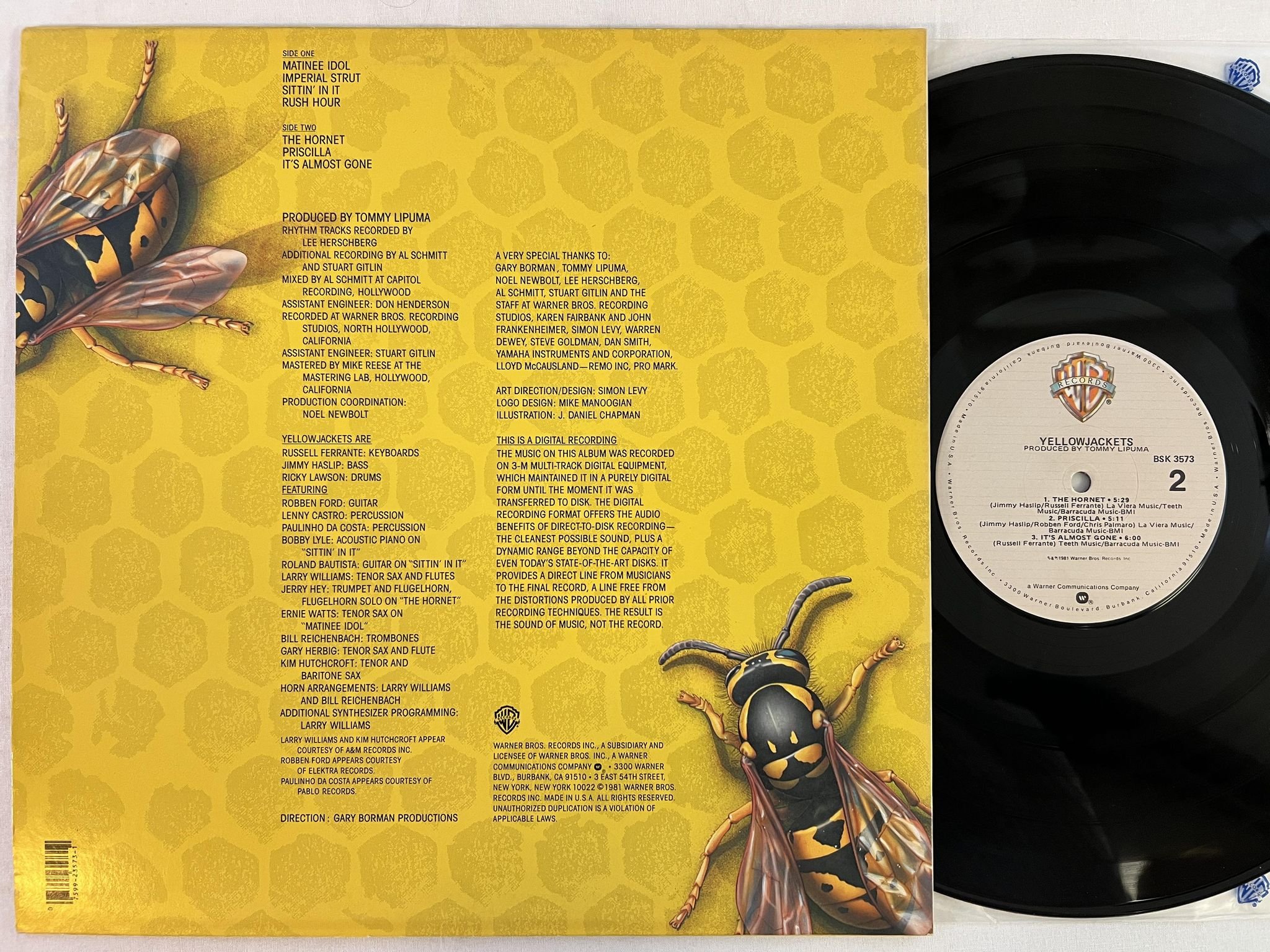 Omslagsbild för skivan YELLOWJACKETS s/t LP -81 US WARNER BSK 3573