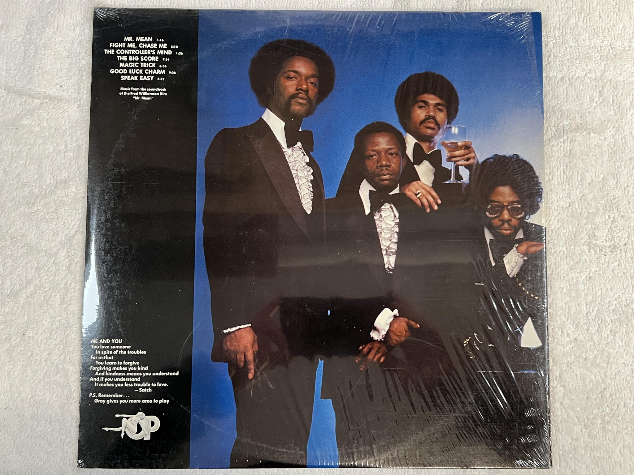 Omslagsbild för skivan OHIO PLAYERS Mr Mean LP -77 US MERCURY SRM-1-3707 ** SEALED **