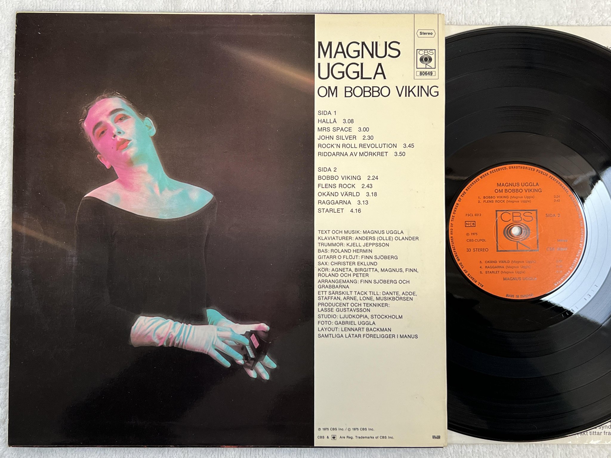 Omslagsbild för skivan MAGNUS UGGLA om Bobbo Viking LP -75 Swe CBS 80649
