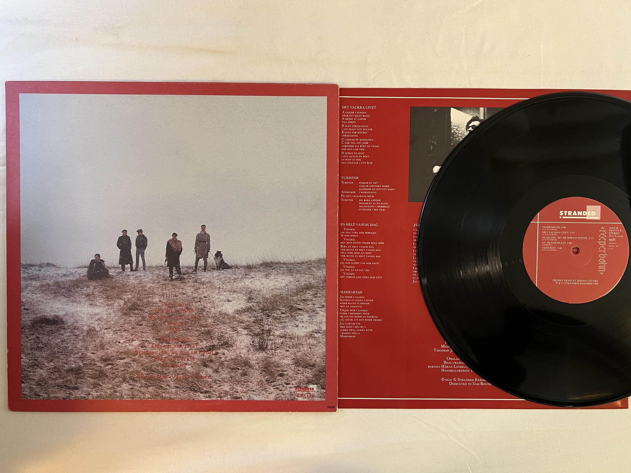 Omslagsbild för skivan REEPERBAHN peep show LP -83 Swe STRANDED EKO 111